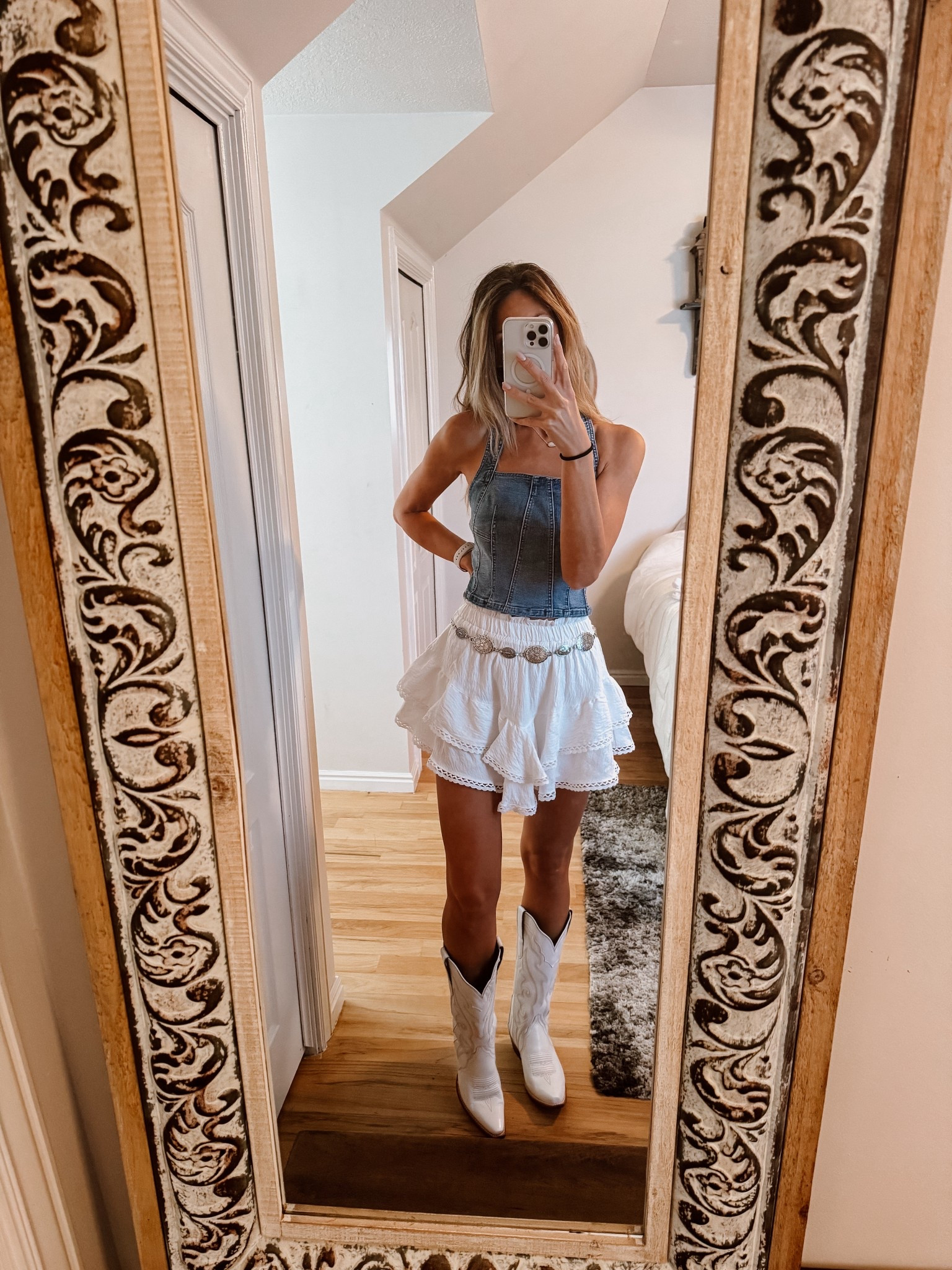 🤠

#LTKgrwm #LTKootd #LTKFindsUnder50