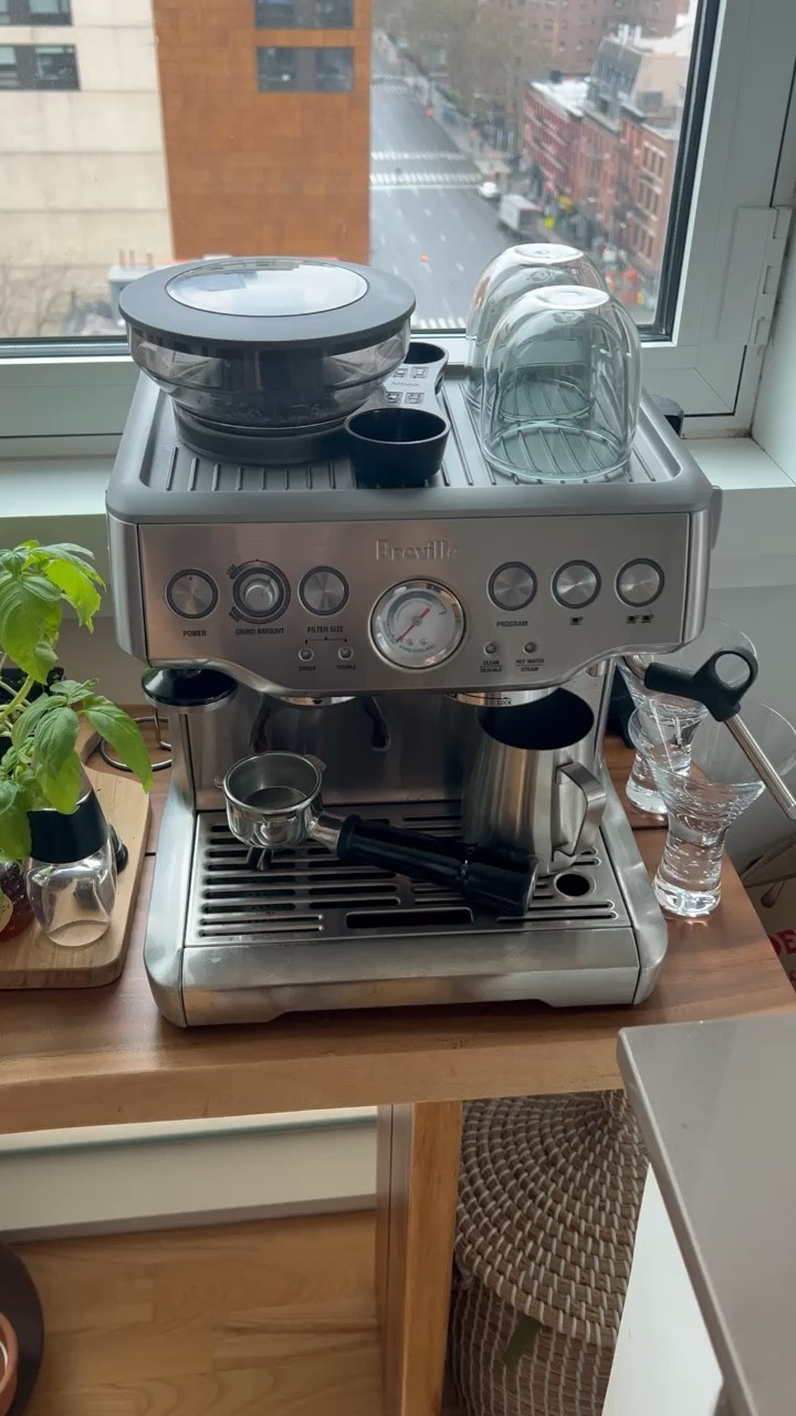 I was honestly weary of having just a manual espresso machine as my sole caffeine source because I thought it would take a long time to make coffee… so wrong I’m obsessed it’s maybe my favorite appliance. Coffee in <2 mins.

#LTKVideo #LTKGiftGuide #LTKhome