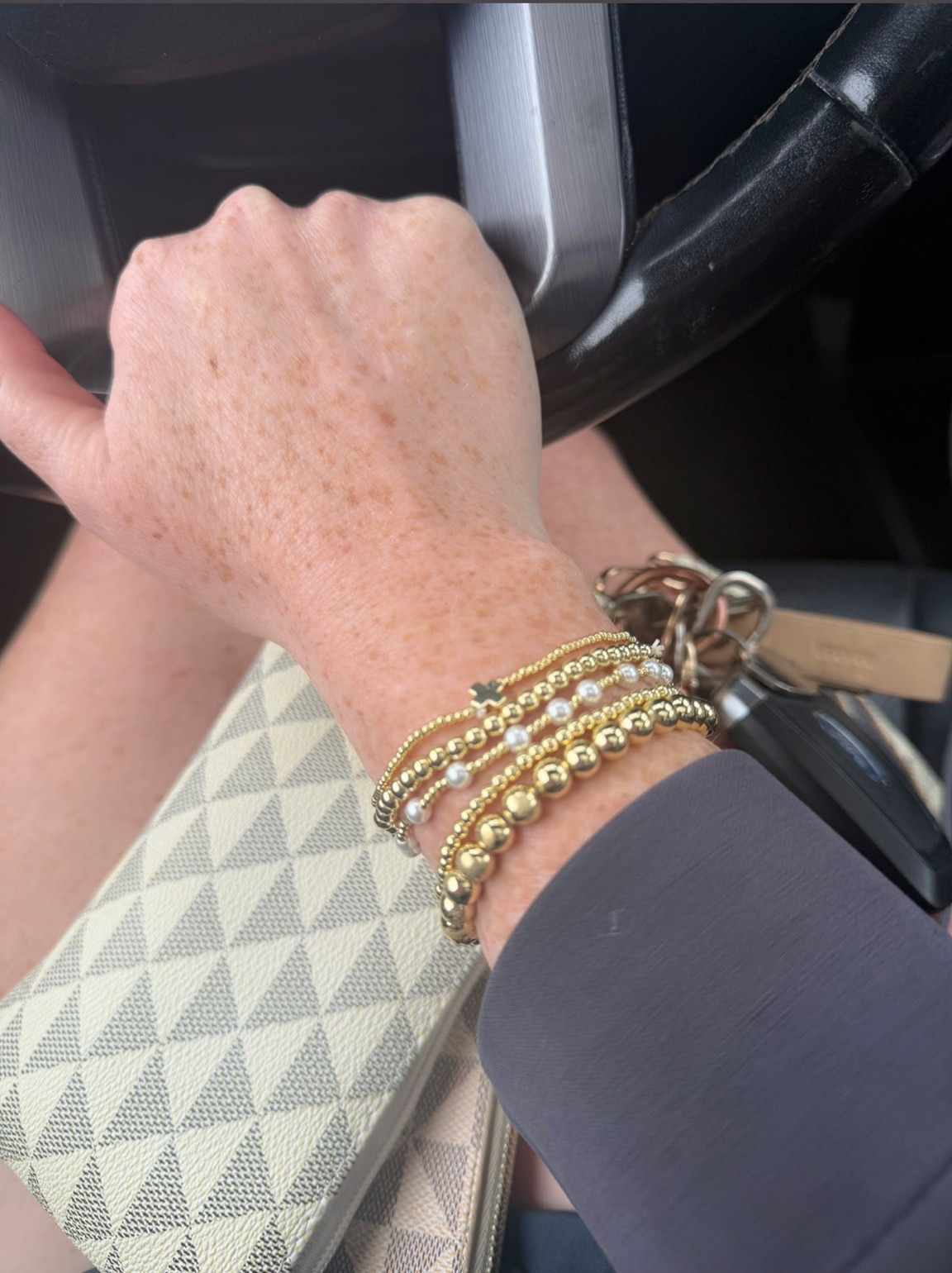 New bracket stack from Amazon!🔗👇

#LTKMothersDay