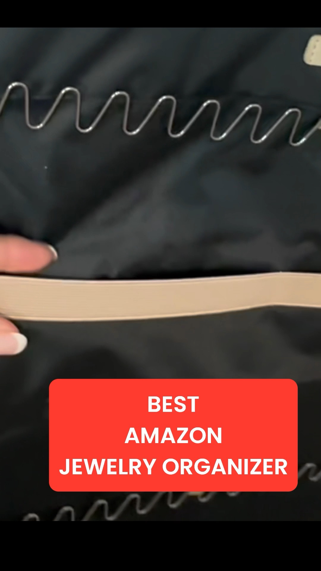 No more necklace tangles! @shannonskiptomylife 

#LTKHome #LTKFindsUnder50 #LTKSaleAlert