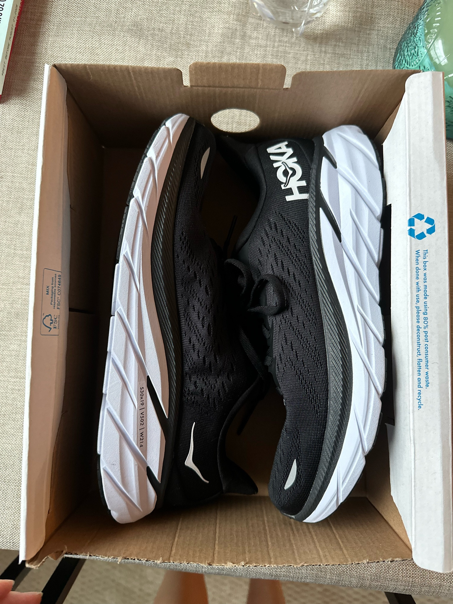The best running shoes from Hoka on sale 

#LTKSeasonal #LTKfitness #LTKparties