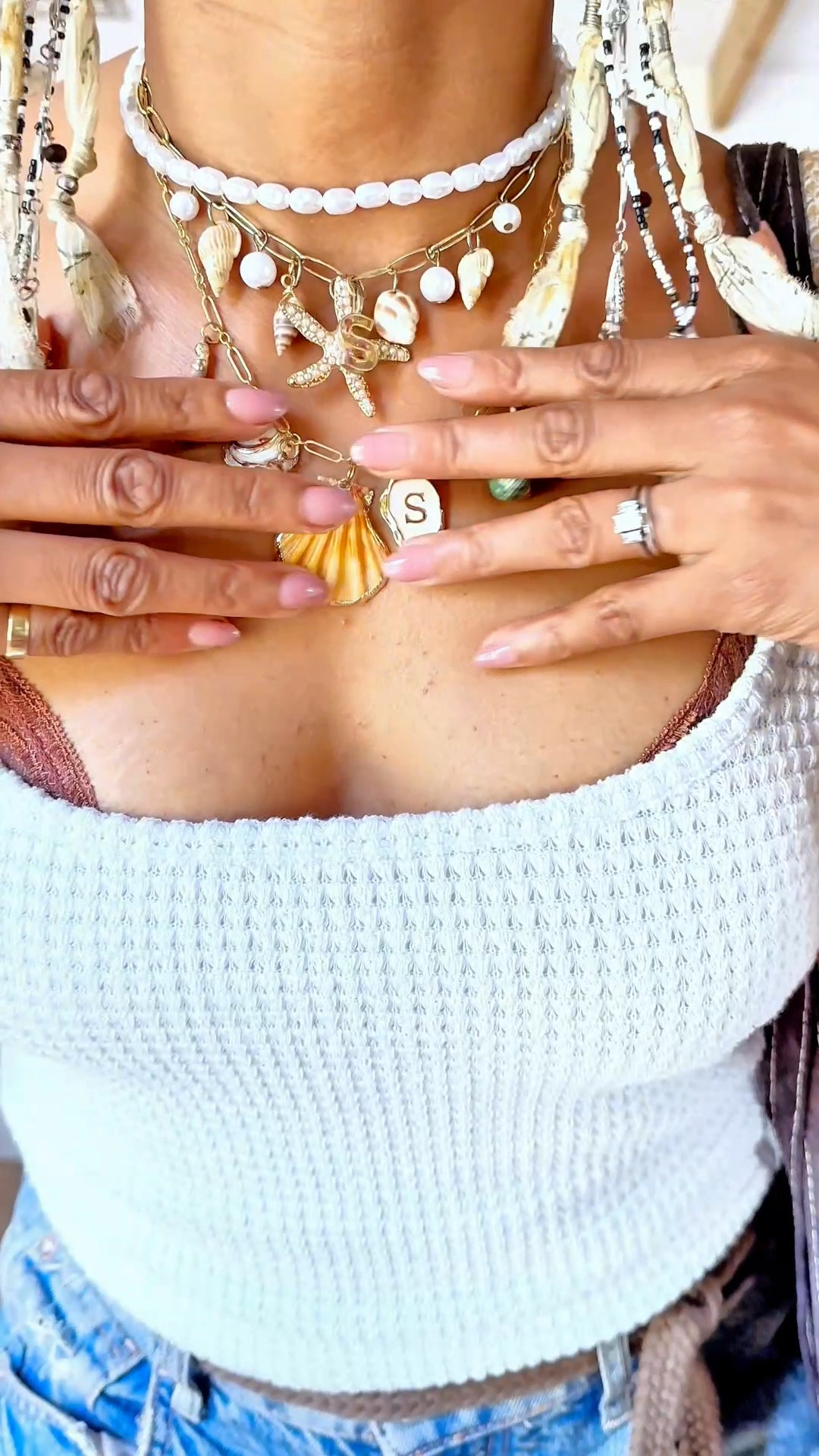 Shells on shells on shells 🐚🌾
I want these beachy vibes all summer. 
This top… under 12 bucks! Comment DM for the link! 🫶🏾

#LTKSummerEdit #LTKSeasonal #LTKStyleTip