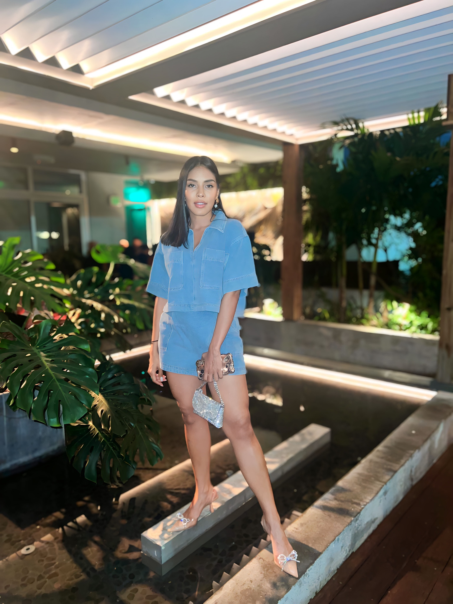 Last night outfit ✨ we went to eat to Mila a pretty hot spot in Miami Beach. 

We didn’t love it but we have a good time!

My outfit is from a Latin america brand called Garota! The owner is a Venezuelan so 💯 recommend it 🥰✨


#LTKparties #LTKMostLoved #LTKstyletip

#LTKFindsUnder50 #LTKU #LTKSeasonal