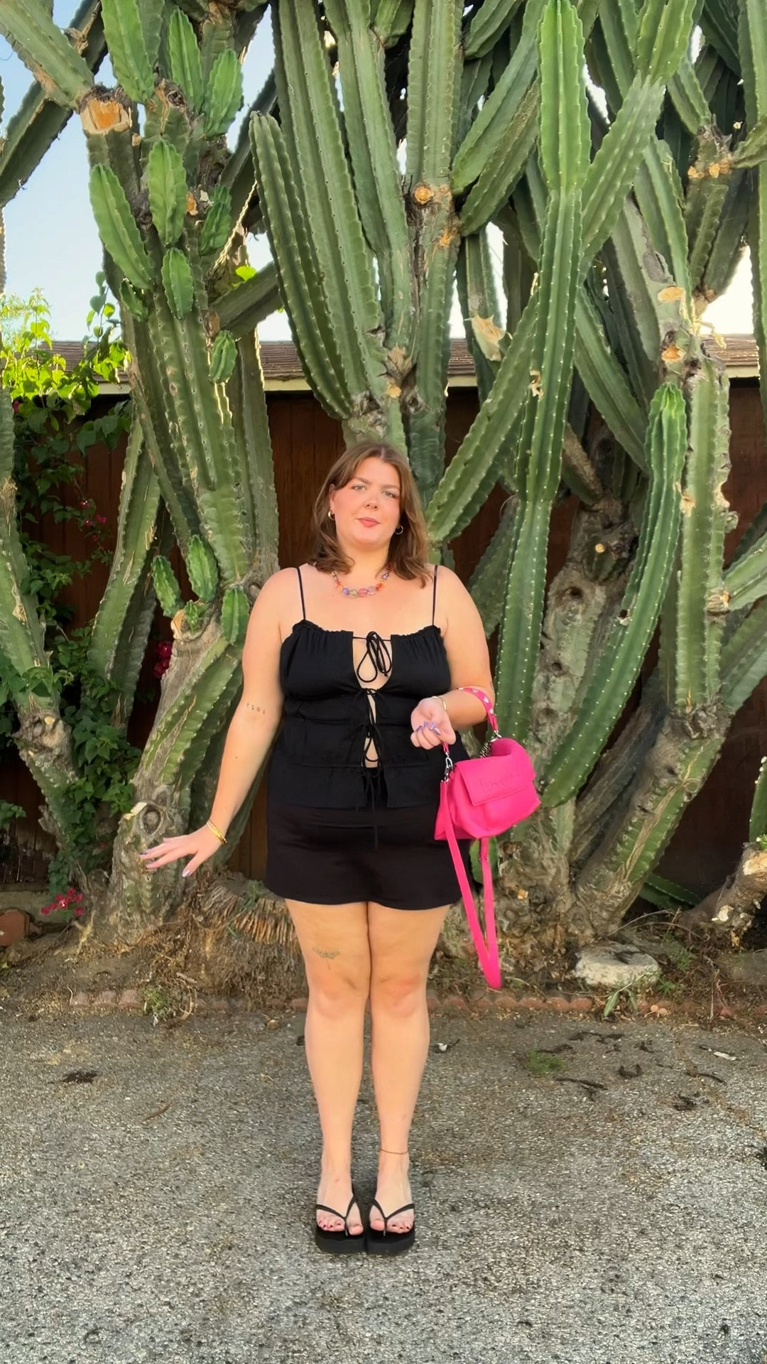 all black outfit and colorful accessories 🩷 
Top L
Skirt XL (thrifted)

Plus size, thrifted, mini skirt, summer style blouse top, flip flops, havaianas, pink purse

#LTKStyleTip #LTKPlusSize #LTKSeasonal