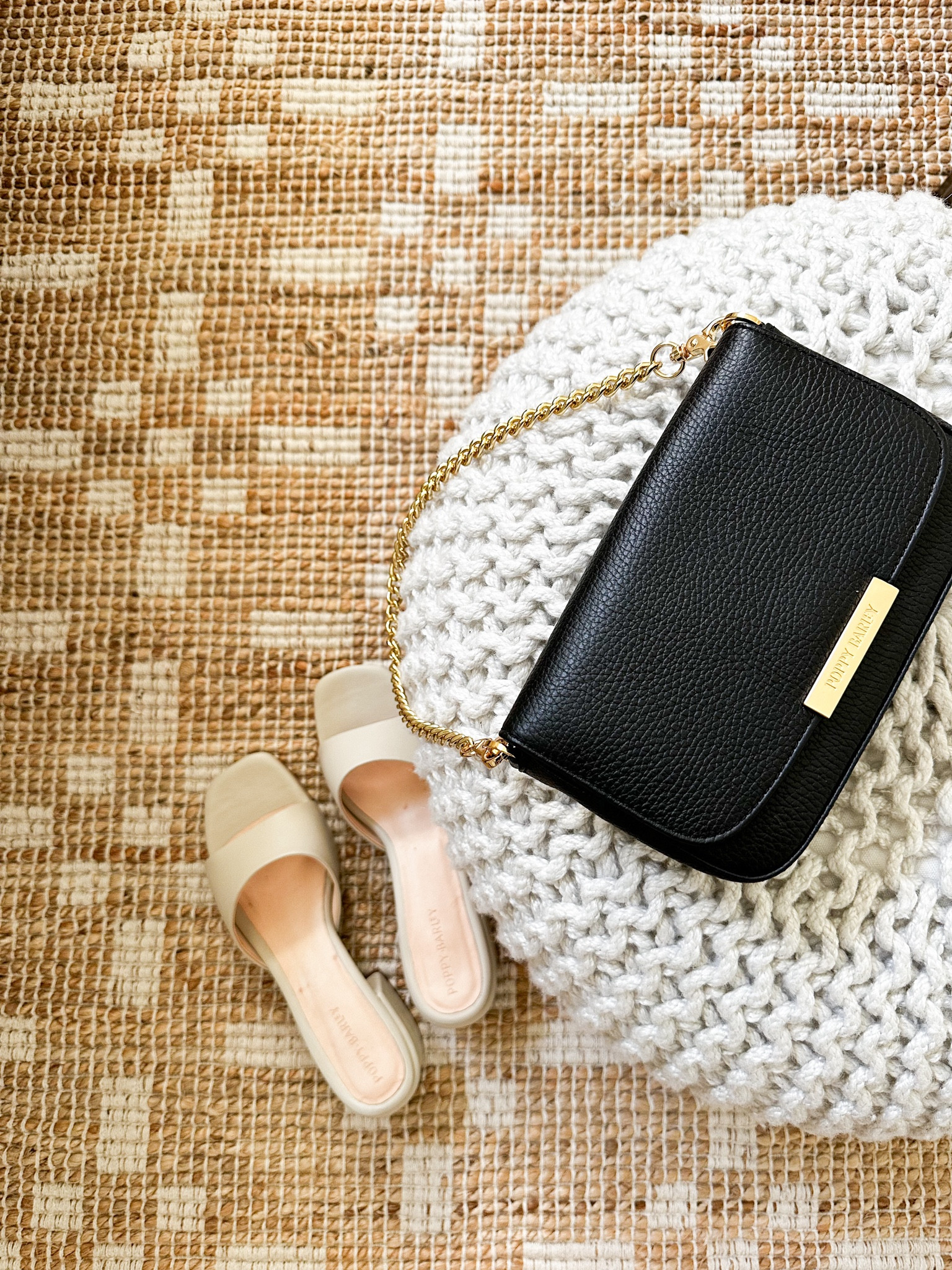 Date night essentials ✨ 

Heeled sandals, black bag

#LTKshoes #LTKstyletip #LTKbag