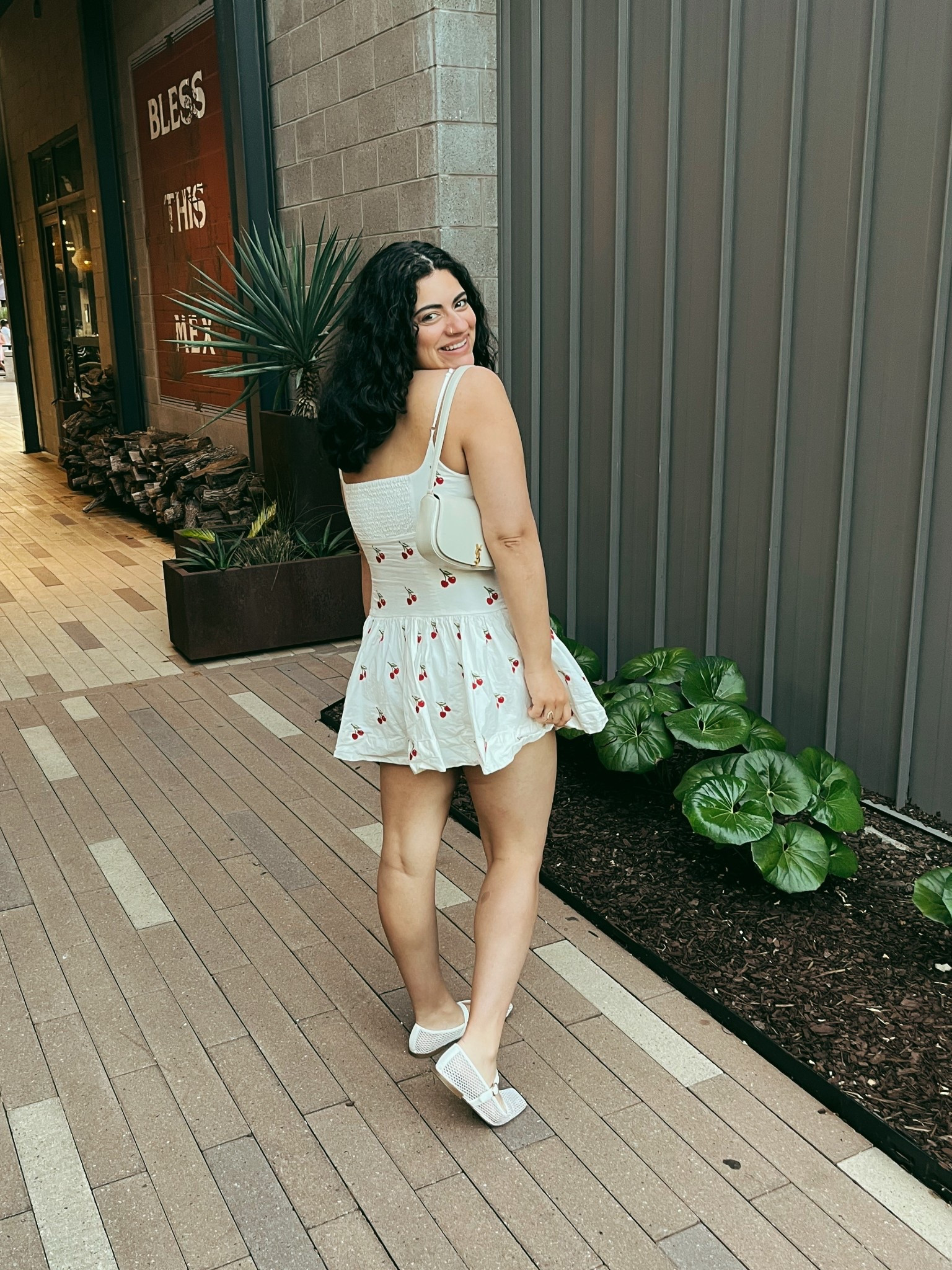 Summer dress + white bag and ballet flats to make the outfit 

#LTKSeasonal #LTKSummerEdit #LTKFindsUnder100