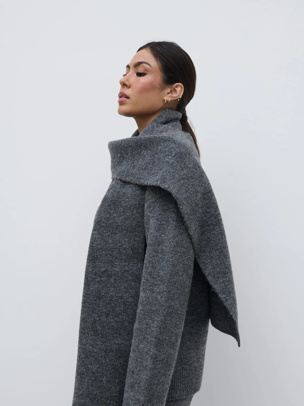 Murphy Cardigan Knit Scarf Set | Pretty Lavish (UK)