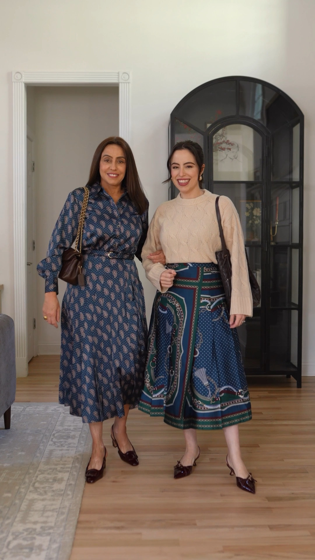 Timeless outfit ideas for Fall! Loving scarf print, jewel tones and plaid



#LTKOver40 #LTKStyleTip #LTKPetite