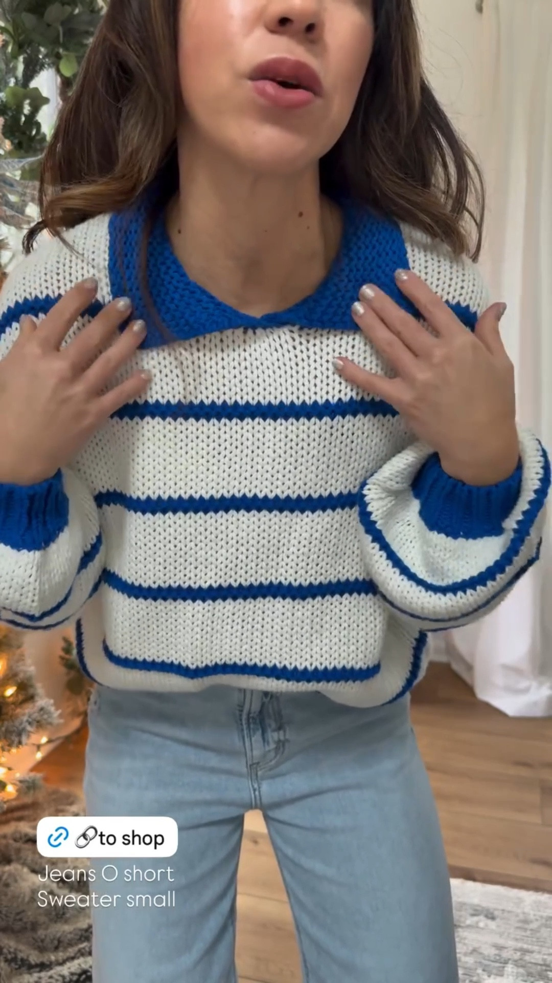 Small sweater, baggy jeans 0 shorts

#LTKSaleAlert #LTKPetite #LTKFindsUnder50