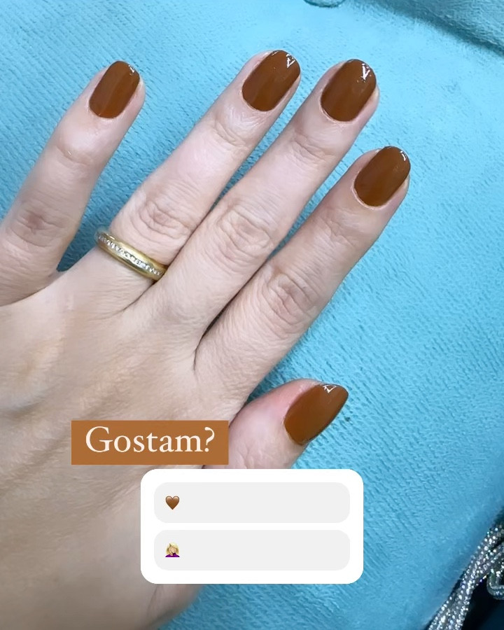 Que marrom é o novo preto a gente já sabe, mas você sabe qual o seu tom de marrom? Confere aqui e já escolhe o esmalte ideal para próxima ida à manicure!! 🤎

#LTKstyletip #LTKbrasil #LTKbeauty