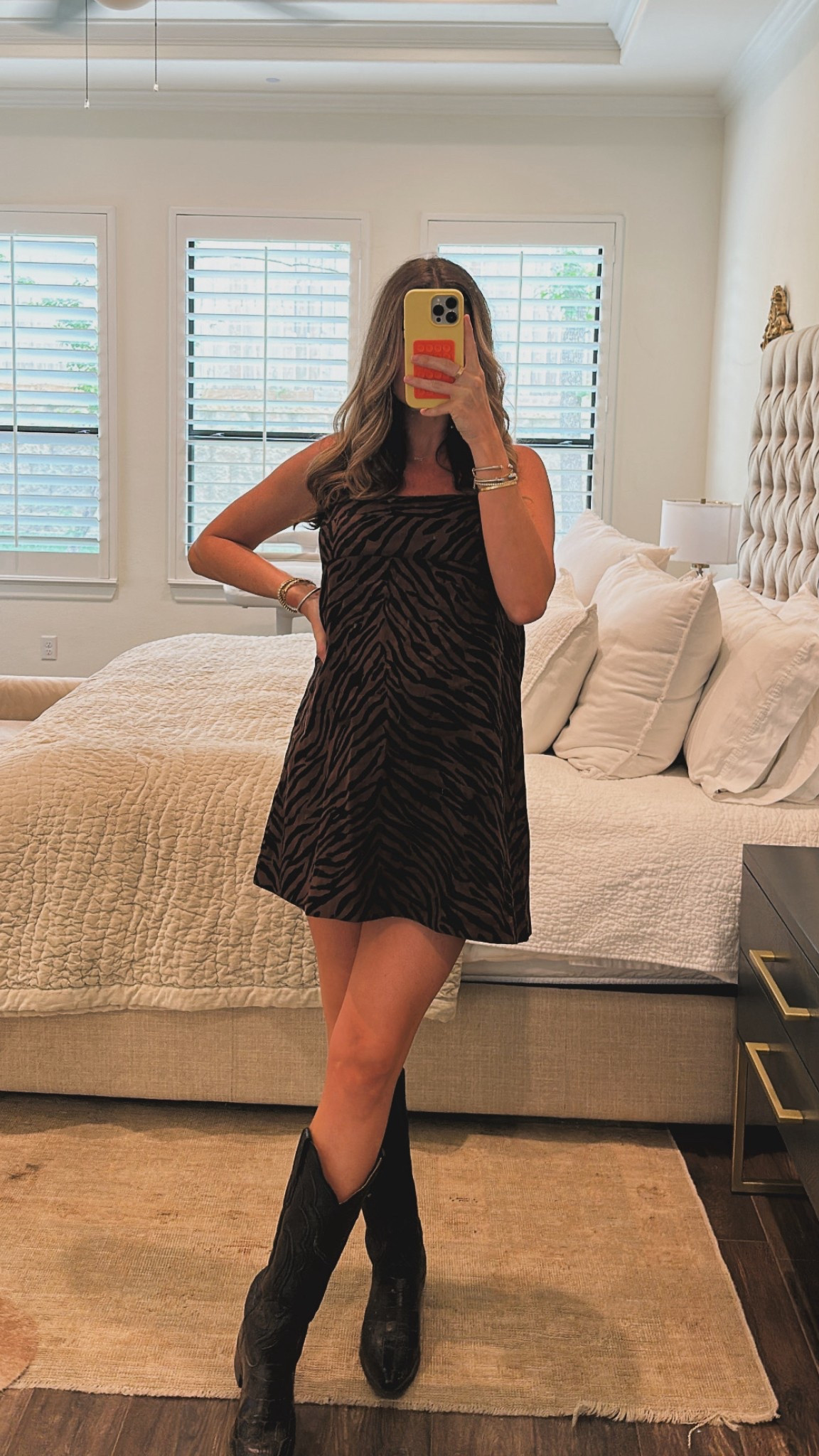 Obsessed with this dress !!!