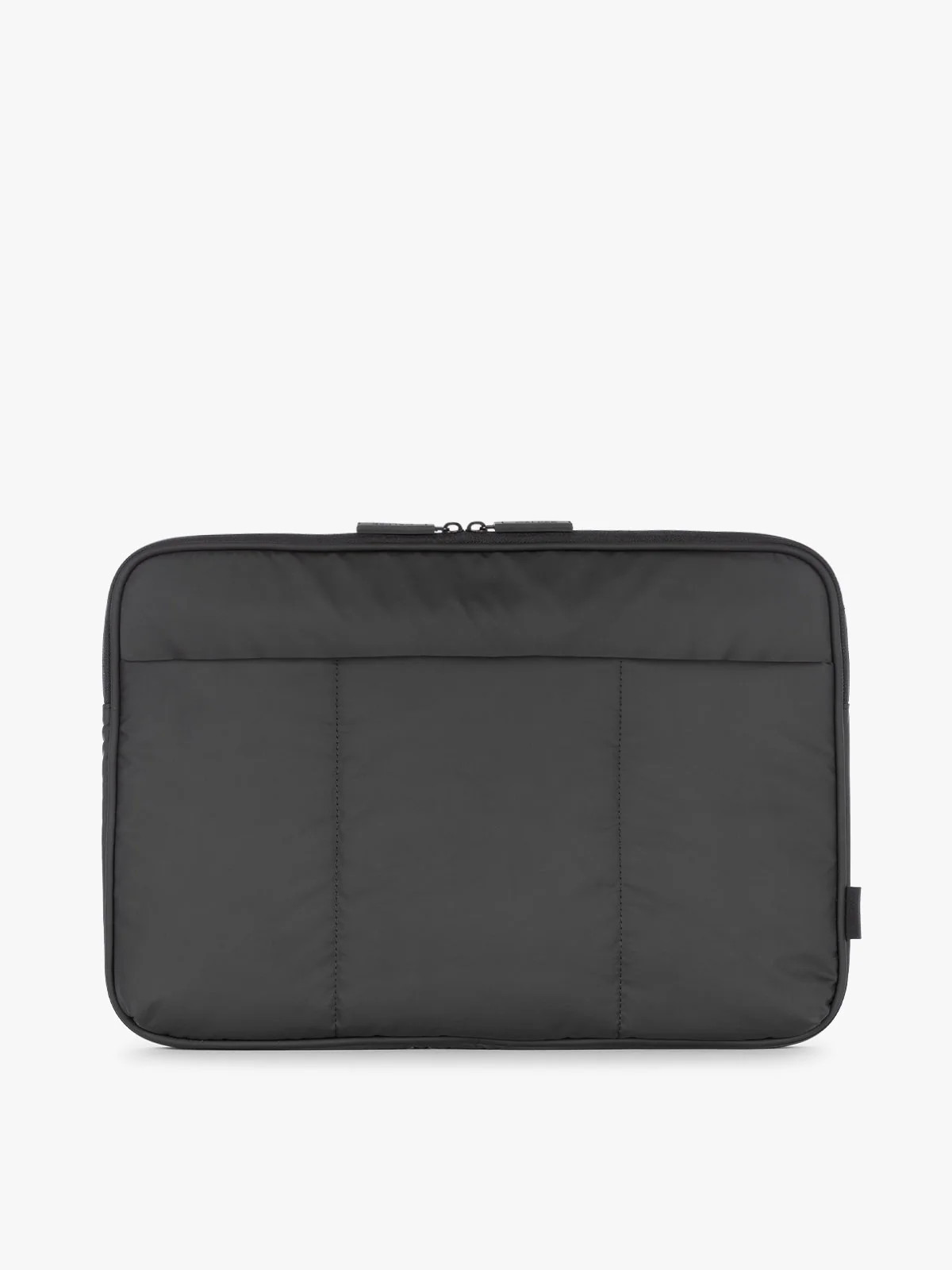 Luka 17" Padded Laptop Sleeve in Matte Black | CALPAK
