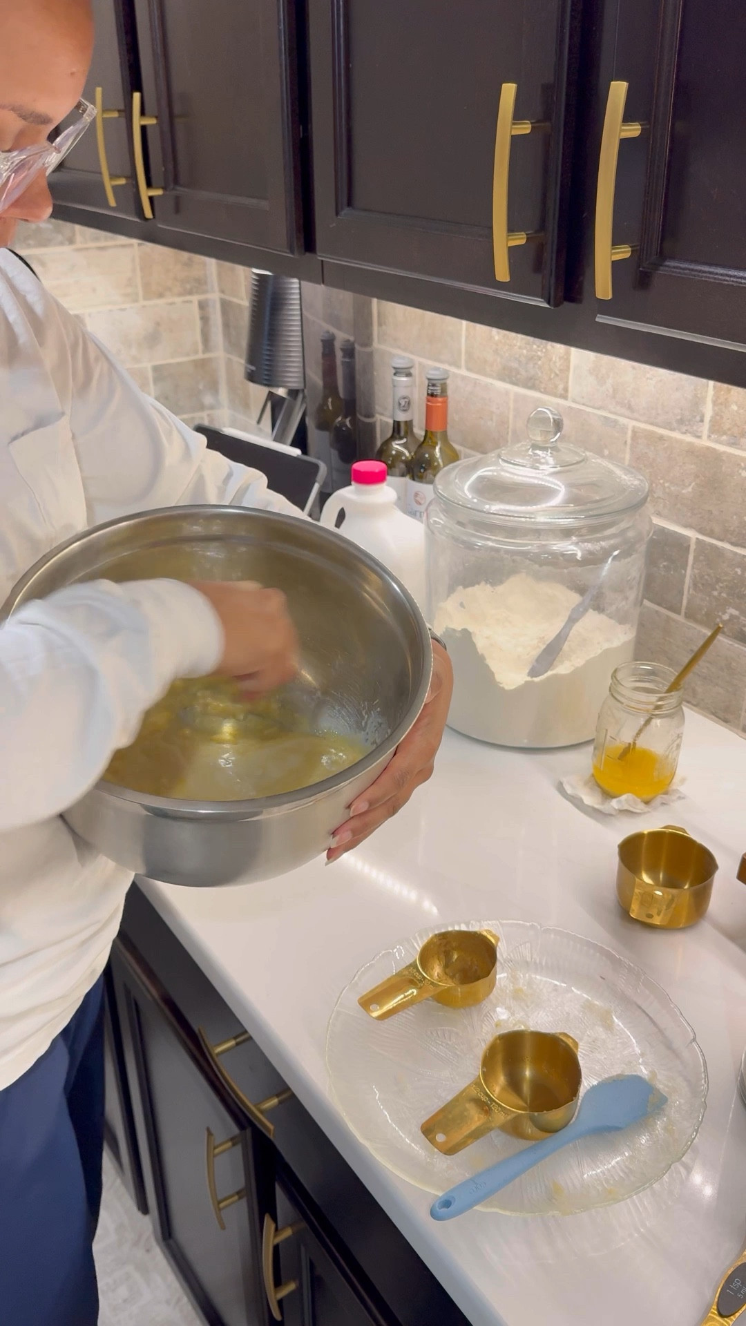 Grab my baking cooking essentials. I use them every, single, time. 

They are durable and my go too!

In this video I’m making banana bread 👌🏾

#LTKFamily #LTKGiftGuide #LTKHome