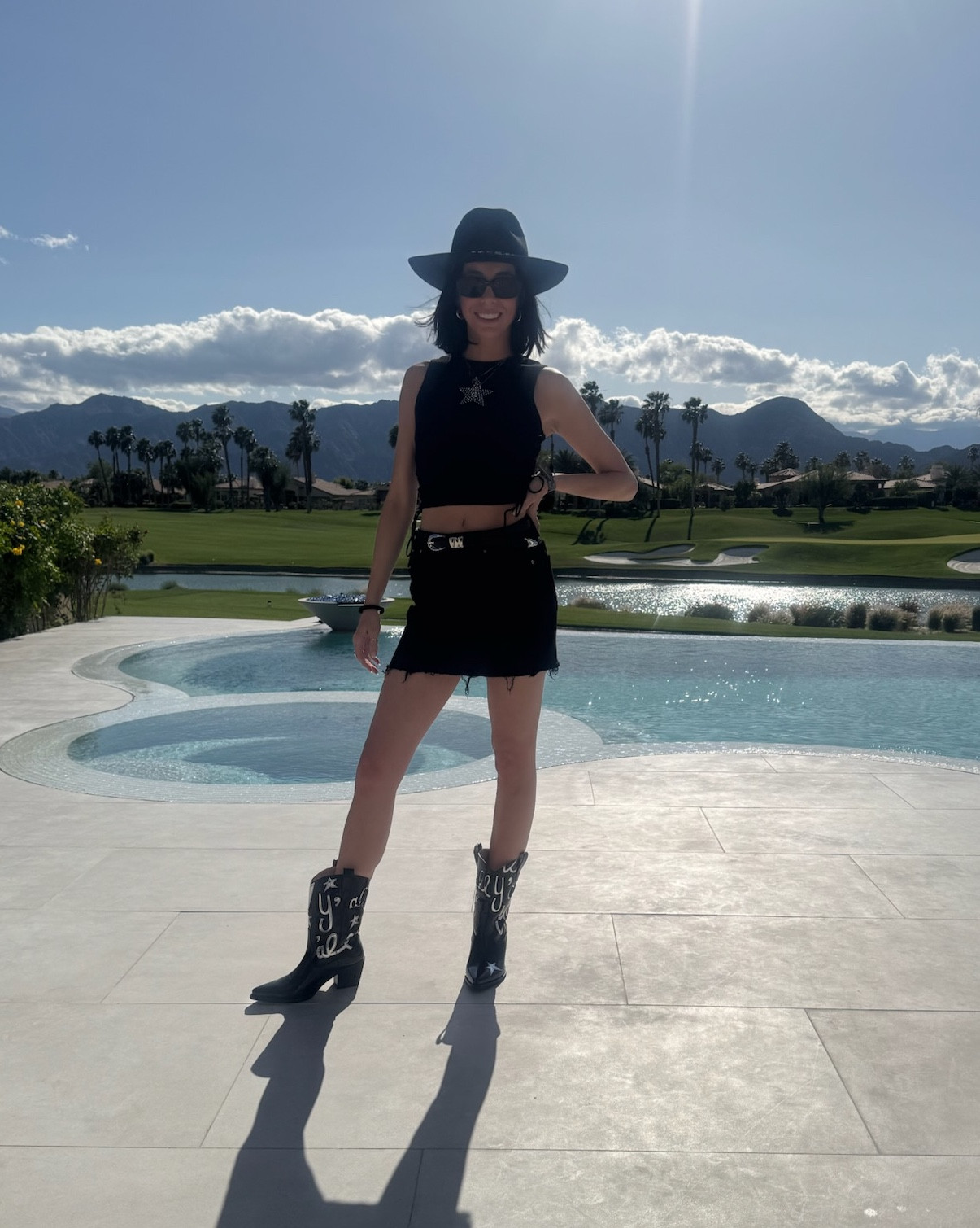 Easy, casual comfy festival look #malfit #outfit ideas #everydayoutfit #casualoutfit #whatiwore #ootd #outfitinspo #everydaystyle #neutraloutfit #denim #amazon #amazonfinds 

#LTKFestival #LTKootd #LTKgrwm