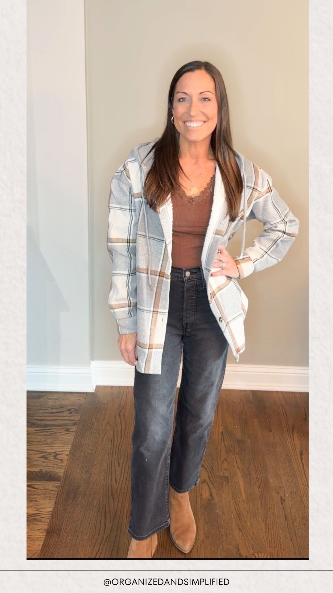 This is such a perfect casual outfit idea for Thanksgiving! Super cute and warm for watching a turkey bowl game too! 

#LTKStyleTip #LTKSeasonal #LTKHoliday