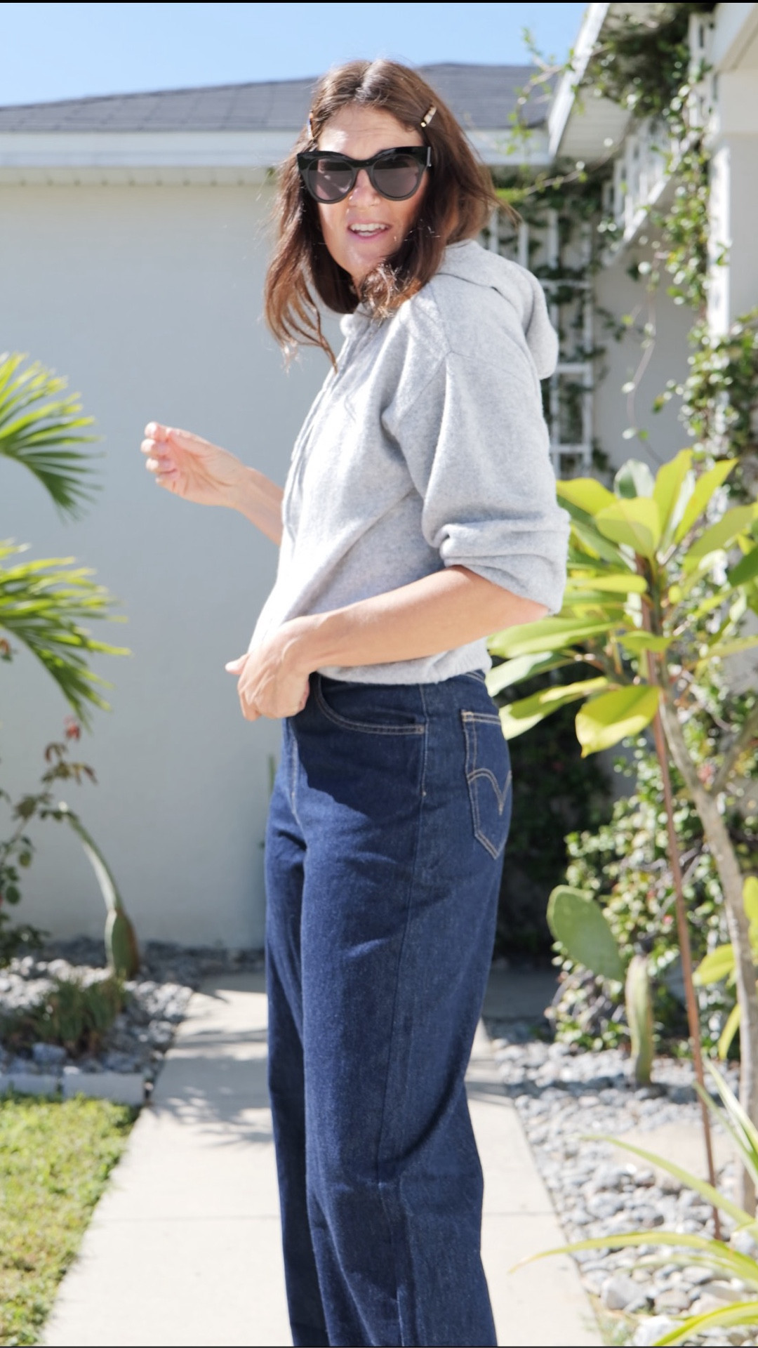 The best thing sweater hoodie for layering under alllllll the things. 

Sweater: xsmall
Levi’s Cinched waist baggy jeans: 27
Adidas 

#LTKmomlife #LTKStyleTip #LTKgrwm