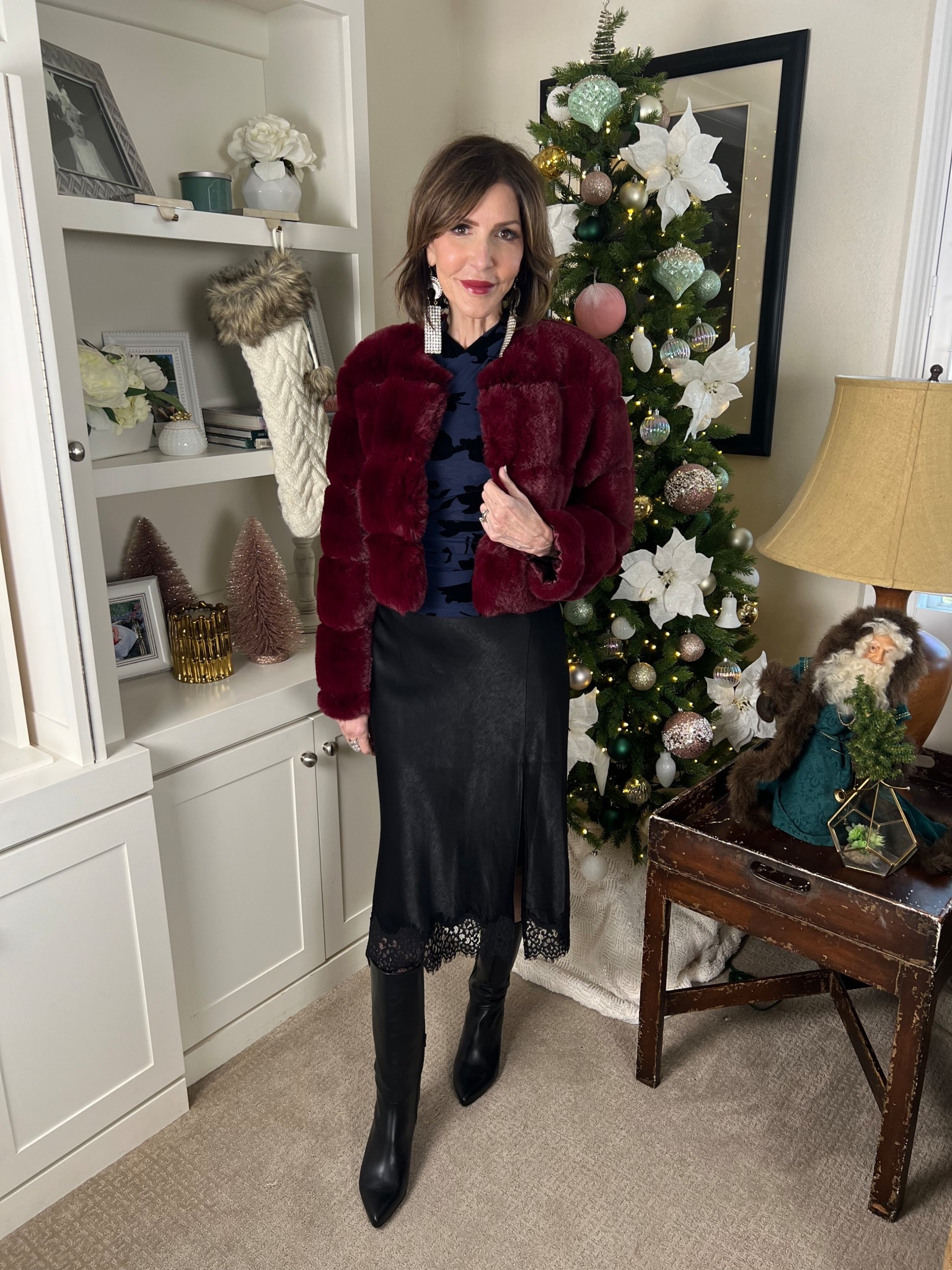 chic outfit, holiday outfit, over 50 outfits 

#LTKootd #LTKHoliday #LTKOver40