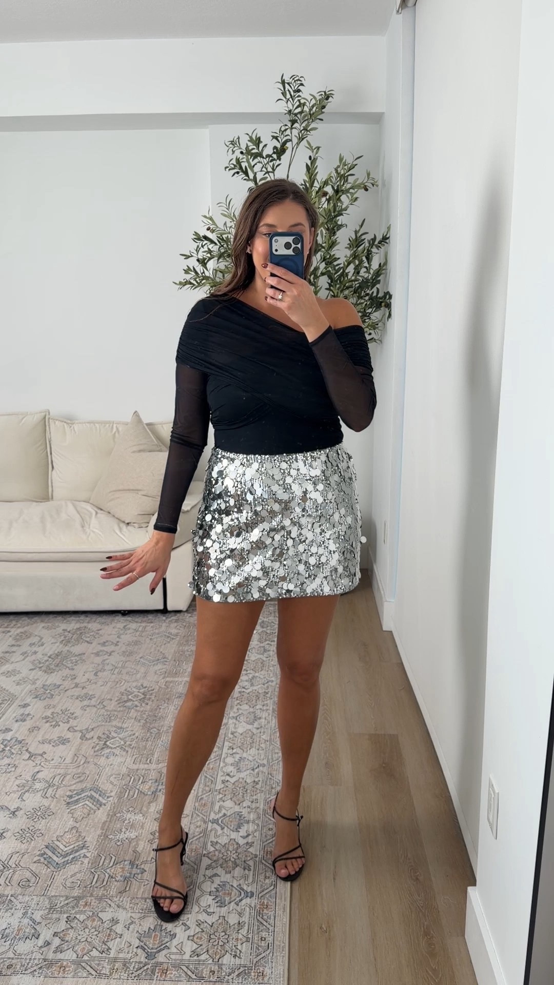 New Year’s Eve outfit idea with Abercrombie sparkle skirt with built in shorts wearing size L tall 


NYE outfit . Outfit ideas / New Year’s Eve / sparkle skirt / sequin skirt / silver skirt 

#LTKFindsUnder100 #LTKMidsize #LTKTall