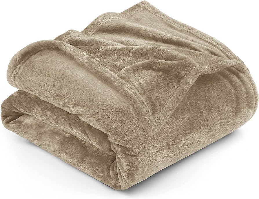 Utopia Bedding Fleece Blanket Queen Size Camel 300GSM Luxury Fuzzy Soft Anti-Static Microfiber Be... | Amazon (US)