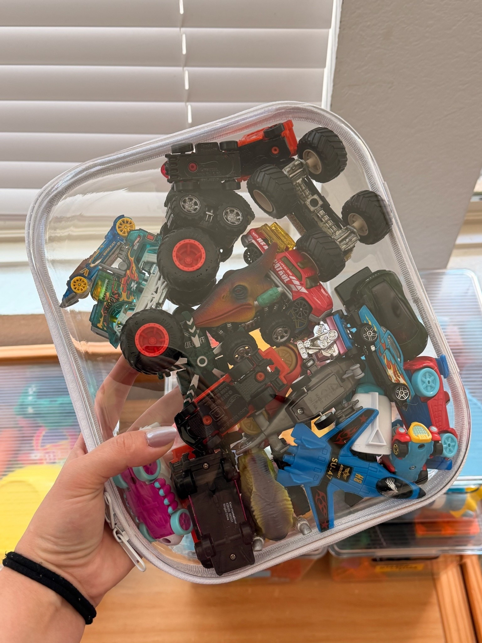 Love these hard shell zipper bags for organization! 

#LTKHome #LTKKids