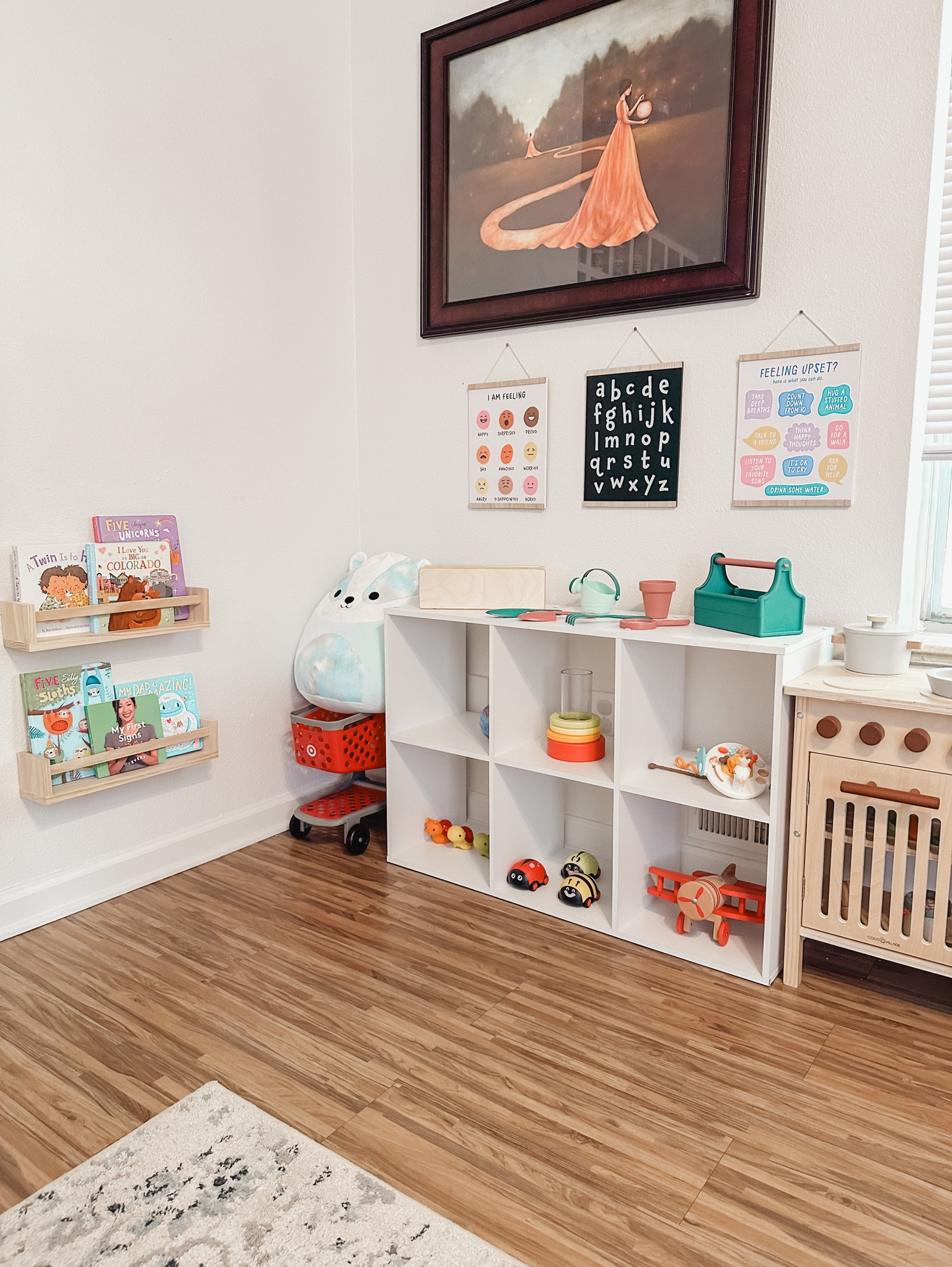 Toddler Twin Boys Play and Reading Corner 