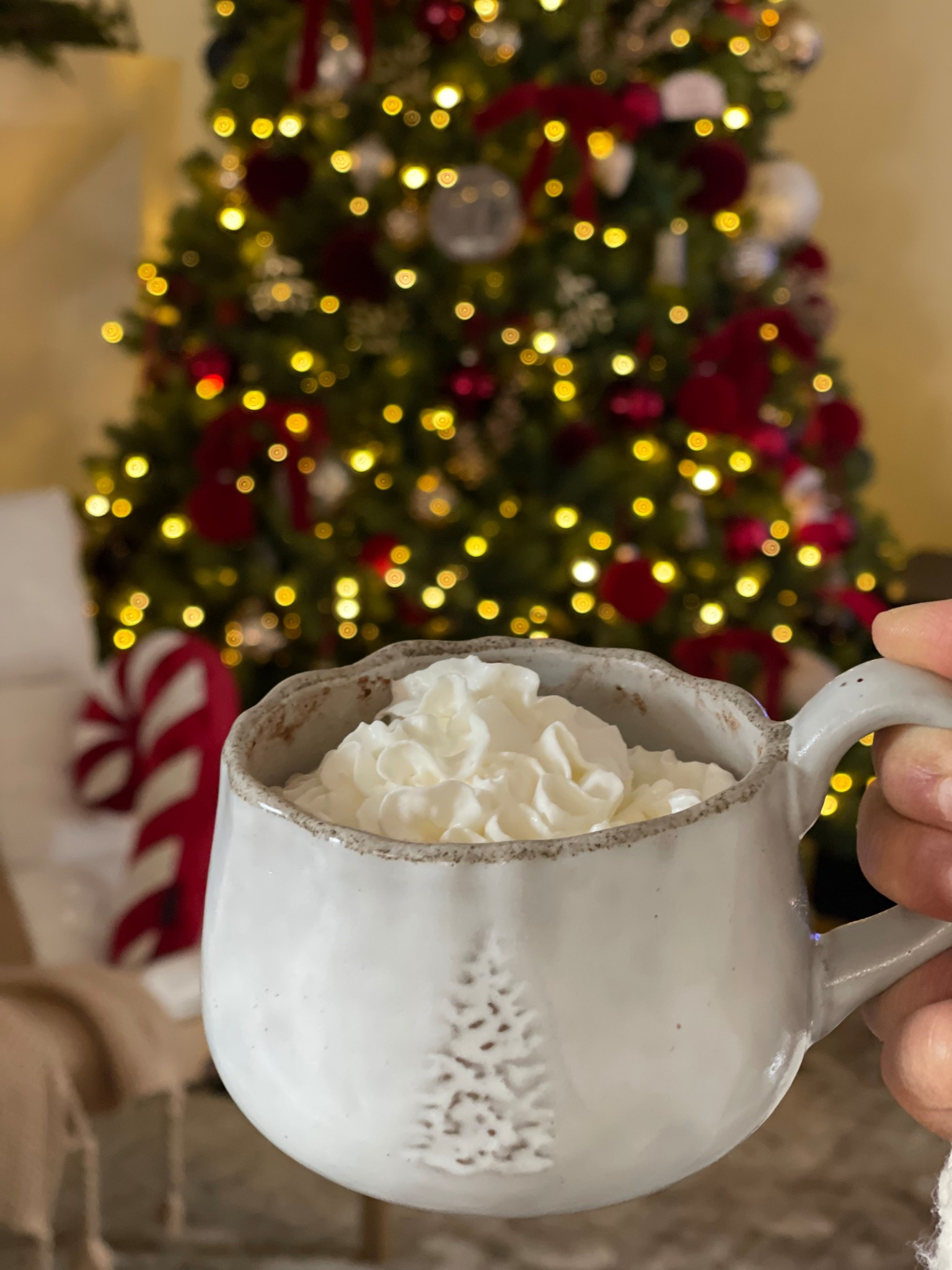 🎄Holidays loading…The tree is up and I’m enjoying my first cup of hot cocoa in this adorable mug! ☕️

#LTKHome #LTKHoliday #LTKSeasonal