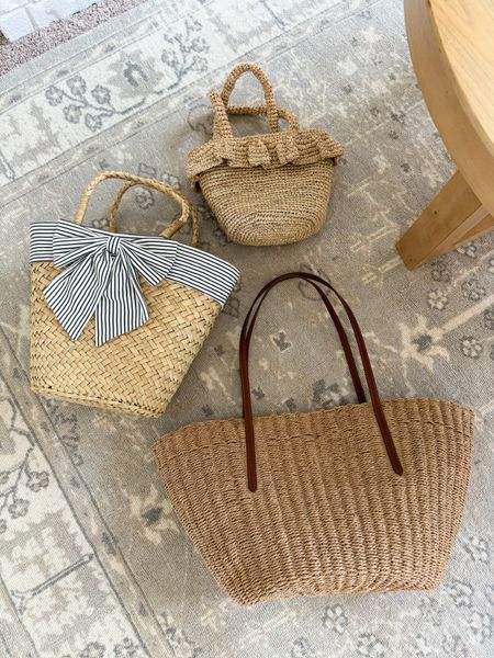 Straw bags that are perfect for spring and summer. I recently picked up these totes from J.crew and will be wearing them all season long. 