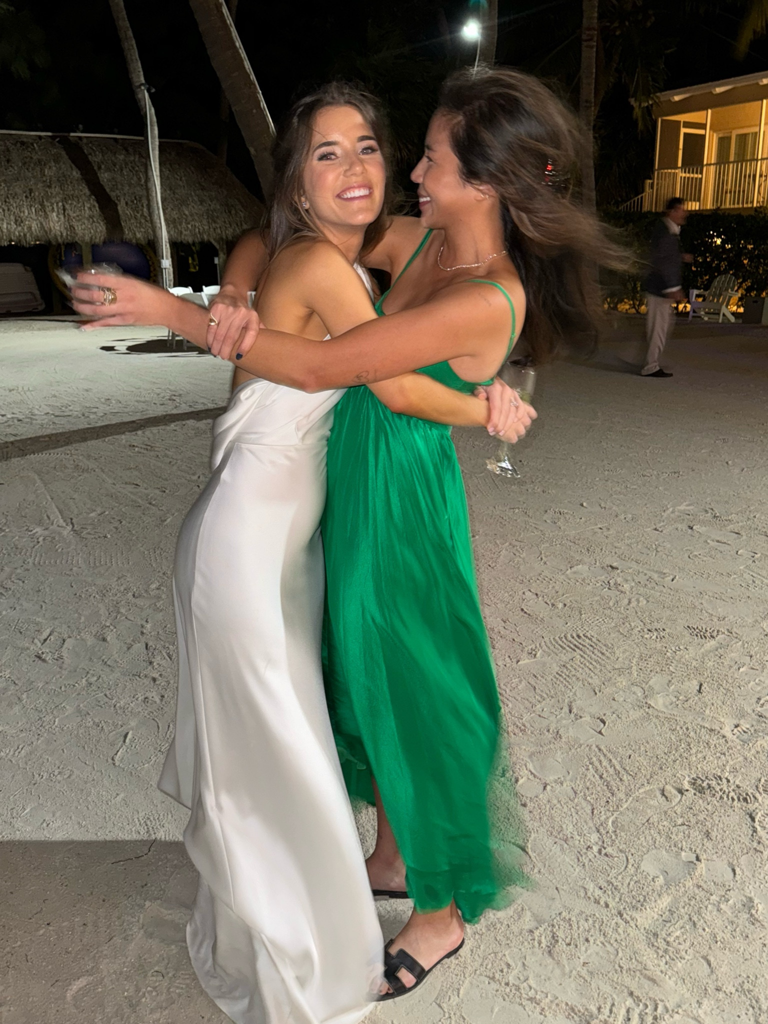 💚💚 #ootd #weddingguestoutfit

#LTKHoliday #LTKstyletip