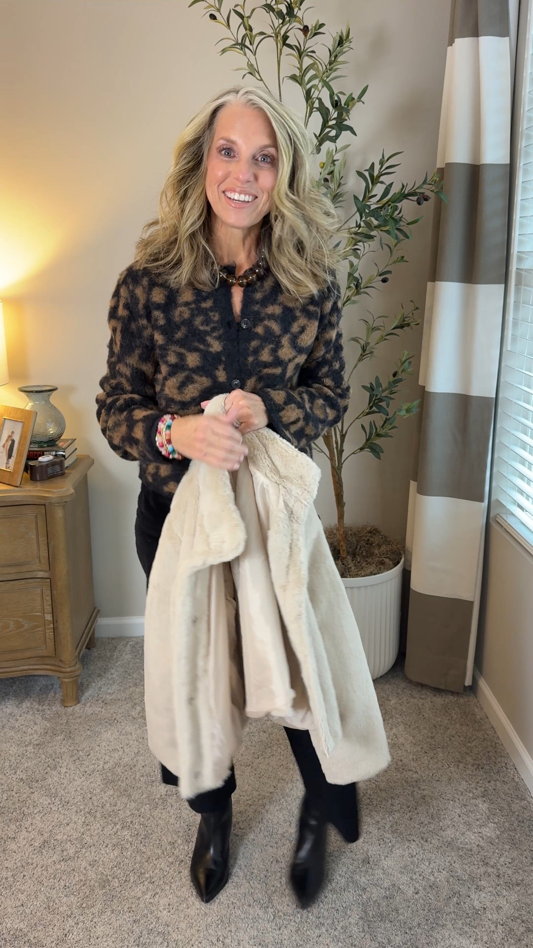 30% off the entire look…wearing 27 pants/XS sweater and jacket 

#LTKCyberWeek #LTKOver40 #LTKSaleAlert
