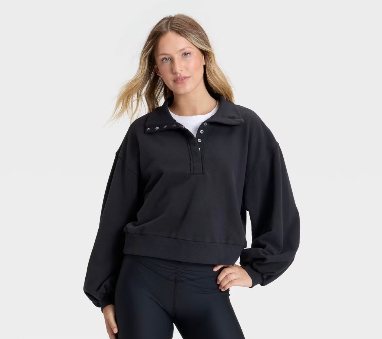 Yes to cozy sweatshirt that is so stylish!!!

#LTKActive #LTKFindsUnder50 #LTKStyleTip