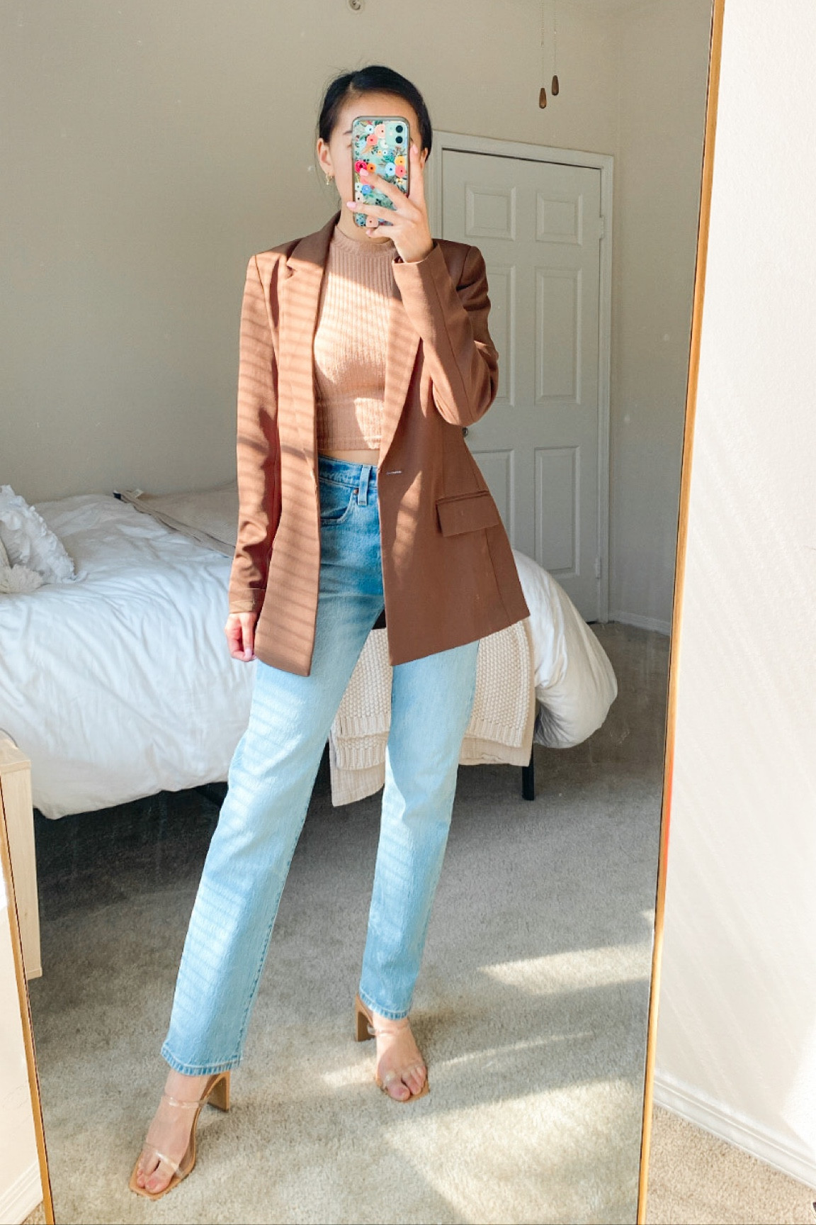 Blazer (XXS), jeans (25), holiday outfit, thanksgiving outfit, blazer, fall outfit, holiday fashion, fall fashion, workwear, amazon workwear, amazon outfit, Levi’s jeans 

#LTKworkwear #LTKsalealert #LTKHoliday