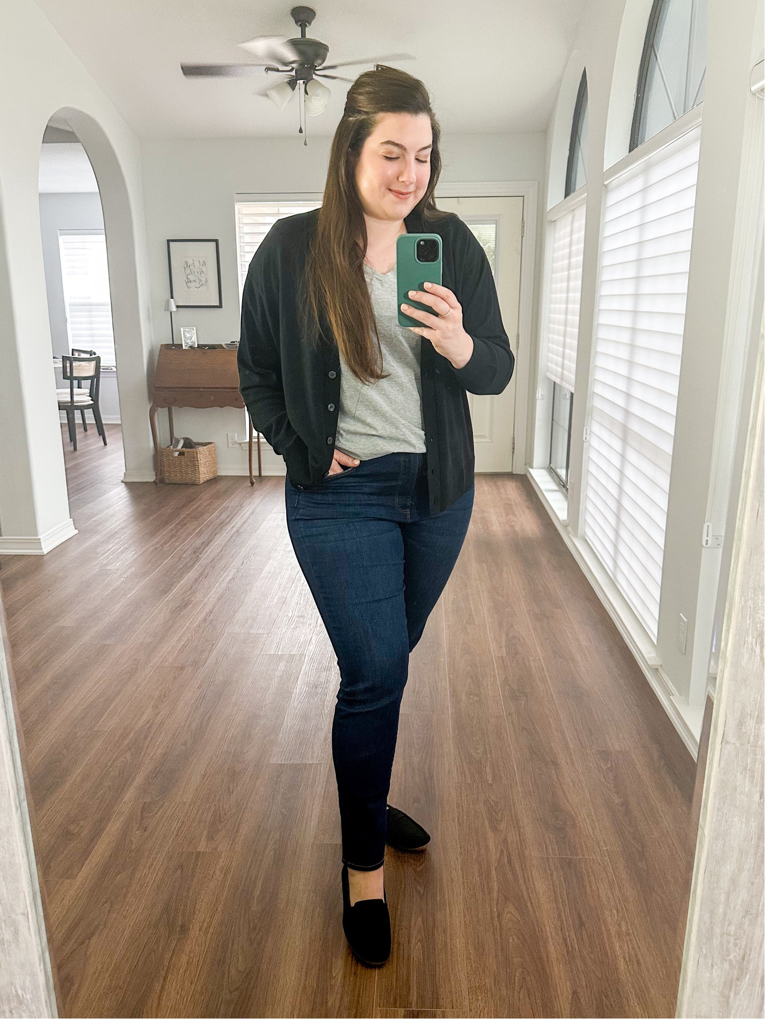 Workwear #ootd 3/11/23 

It’s a work from home kind of day and the tshirts i highly recommend 


#LTKfindsunder50 #LTKmidsize #LTKworkwear