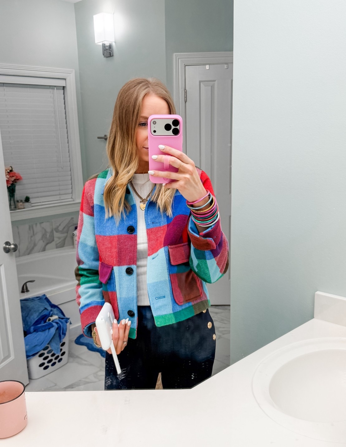 Cutest, most colorful, Walmart jacket EVER🩷🩵💘❤️

#LTKmomlife #LTKSeasonal #LTKWorkwear