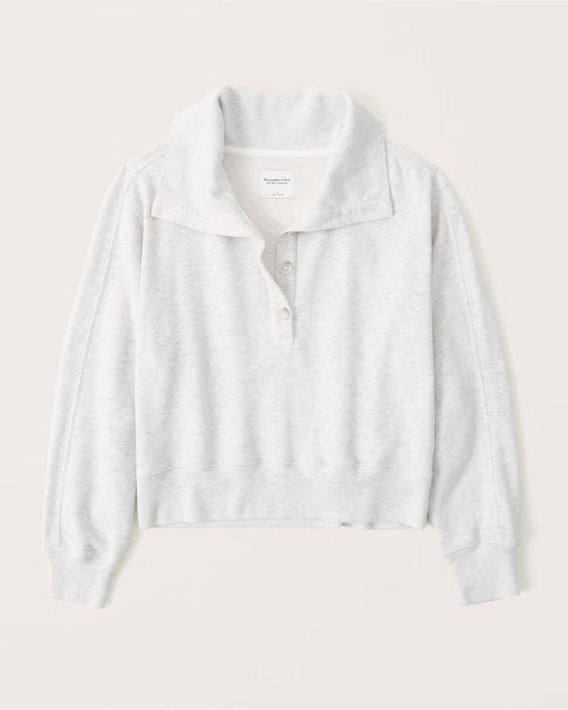 Drama Wedge Henley | Abercrombie & Fitch (US)