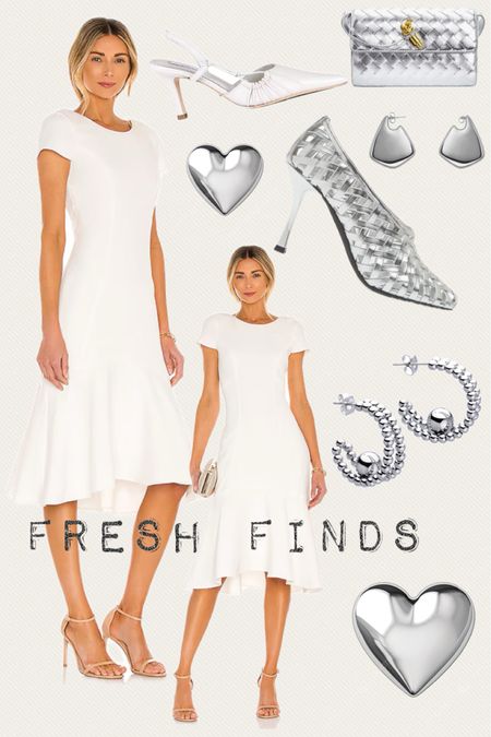 Fresh Fashion Finds
Amazon Fashion! 
Mango
Revolve
Anthro

#LTKShoeCrush #LTKStyleTip #LTKItBag