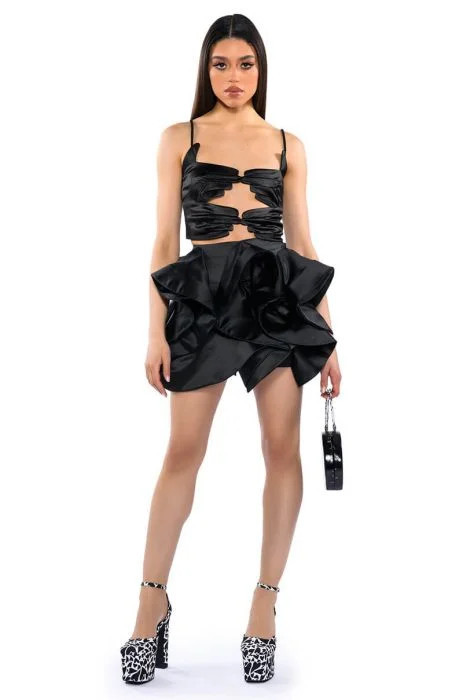 LUX WAVES MINI SKIRT in BLACK | AKIRA