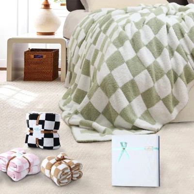 Checkered Cloth Blanket, Knitted Checkered Cloth Mesh Warmer Fluffy, Soft And Comfortable | Wayfair Professional