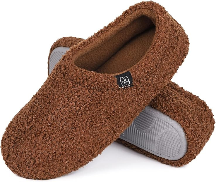 HomeTop Women's Fuzzy Curly Fur Memory Foam Loafer Slippers with Polar Fleece Lining | Amazon (US)