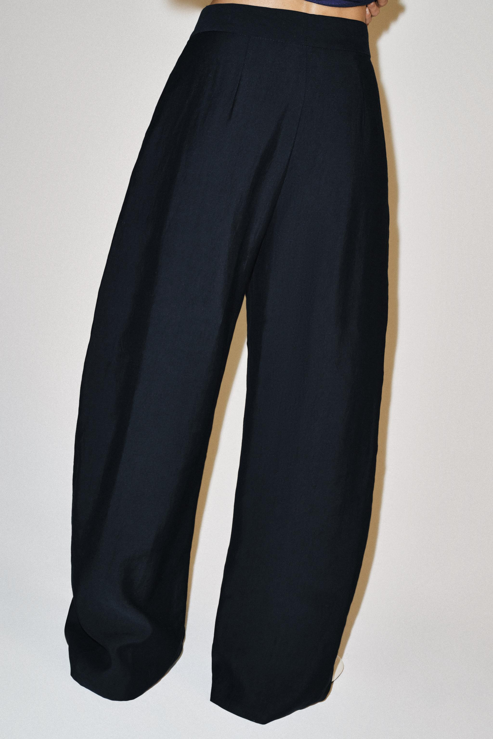 ZW COLLECTION WIDE-LEG PLEATED TROUSERS | Zara UK