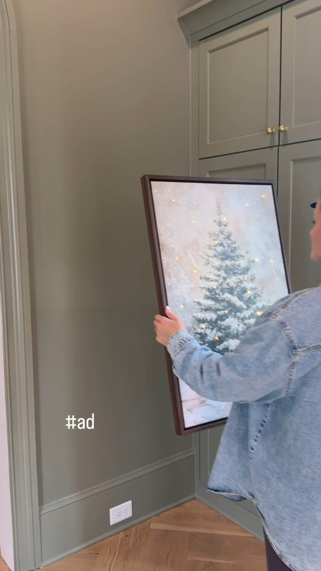 #ad Holiday decorating made simple (and totally damage-free!) 🎁✨

I used my favorite Command™ Products from @Target to hang everything from framed art to winter accessories and our festive wreath — all without nails or holes! 🙌

These sleek hooks and Picture Hanging Strips make it easy to add those cozy seasonal touches that make your home feel extra merry. Tap to shop the exact ones I used and get your space holiday-ready with Command™ Brand! @Command

#CommandBrand #TargetPartner #Target #HolidayHome #DamageFreeDecor #LTKhome #LTKHoliday #HomeDecorFavorites #LTKfinds #LTKSeasonal


#LTKHoliday #LTKSeasonal #LTKHome