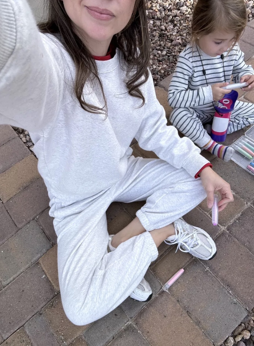 Another cozy sweatsuit look!🤍 The easiest outfit to throw on! Fall fashion, Winter fashion, Matching sets, Sweatsuit, Sweatpants, Women’s sneakers

#LTKStyleTip #LTKHoliday #LTKSeasonal