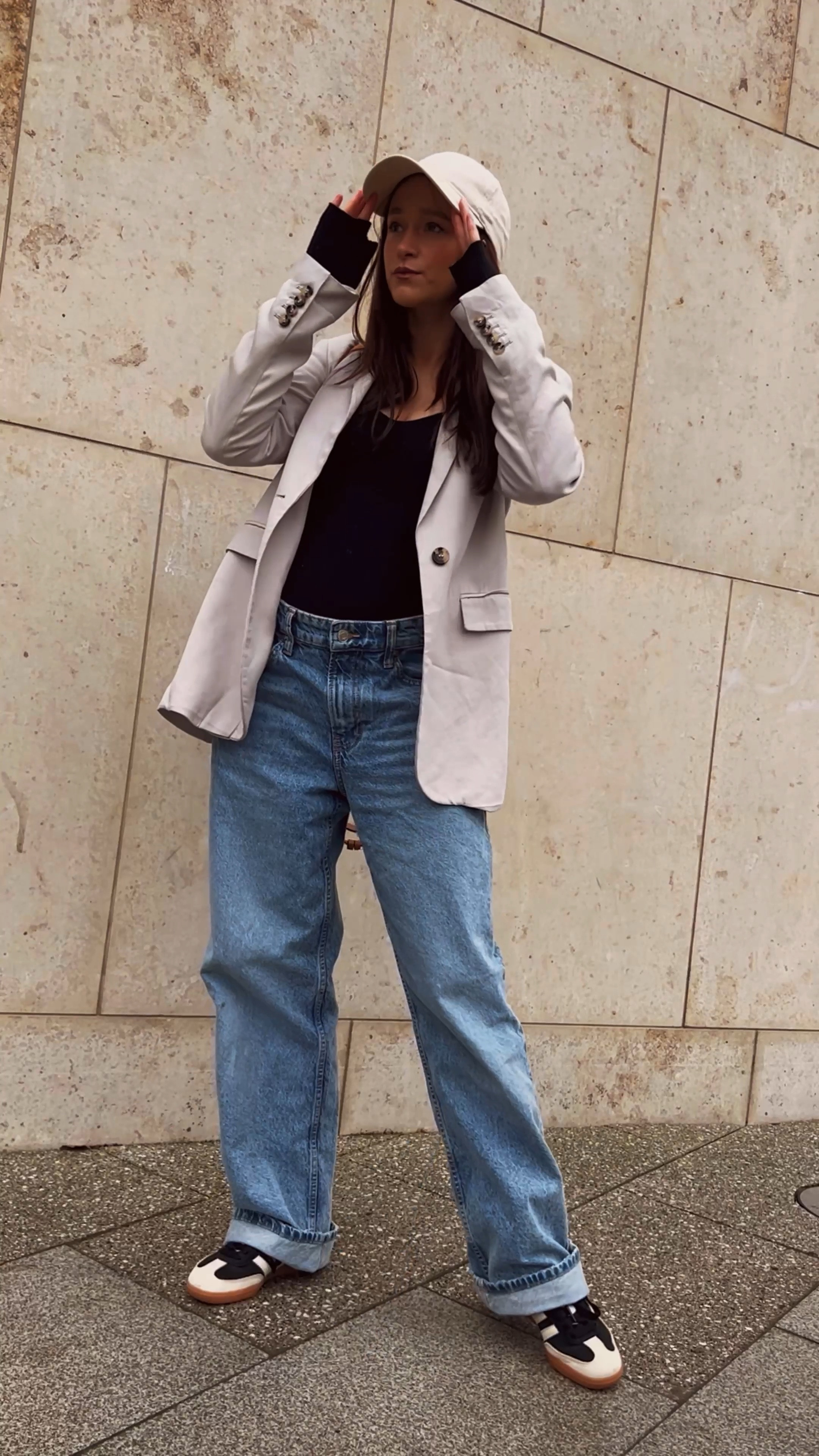 90s casual outfit; non-maternity pregnancy fashion 

#LTKSeasonal #LTKeurope #LTKstyletip