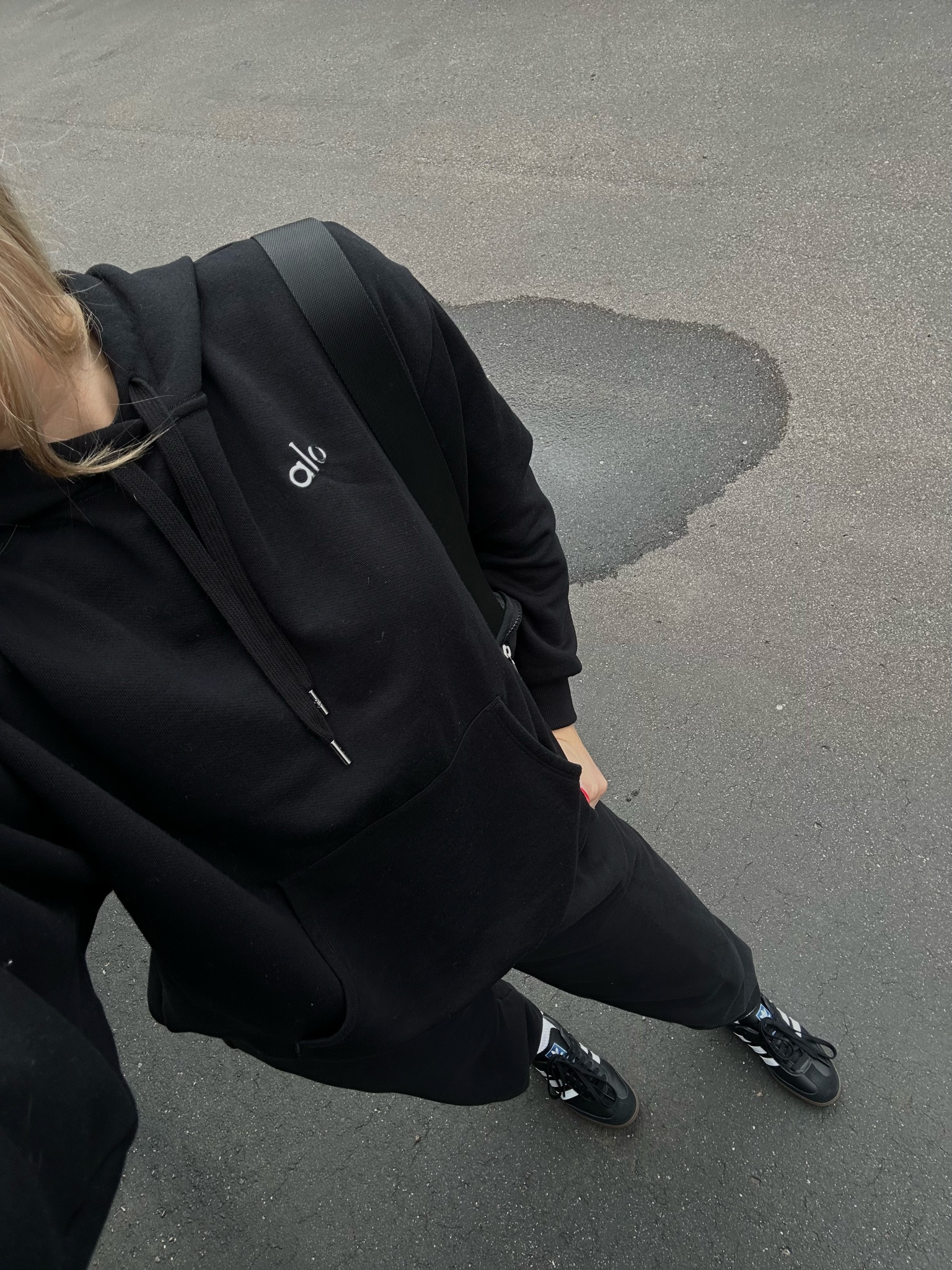 Cozy days in my Alo set #aloyoga