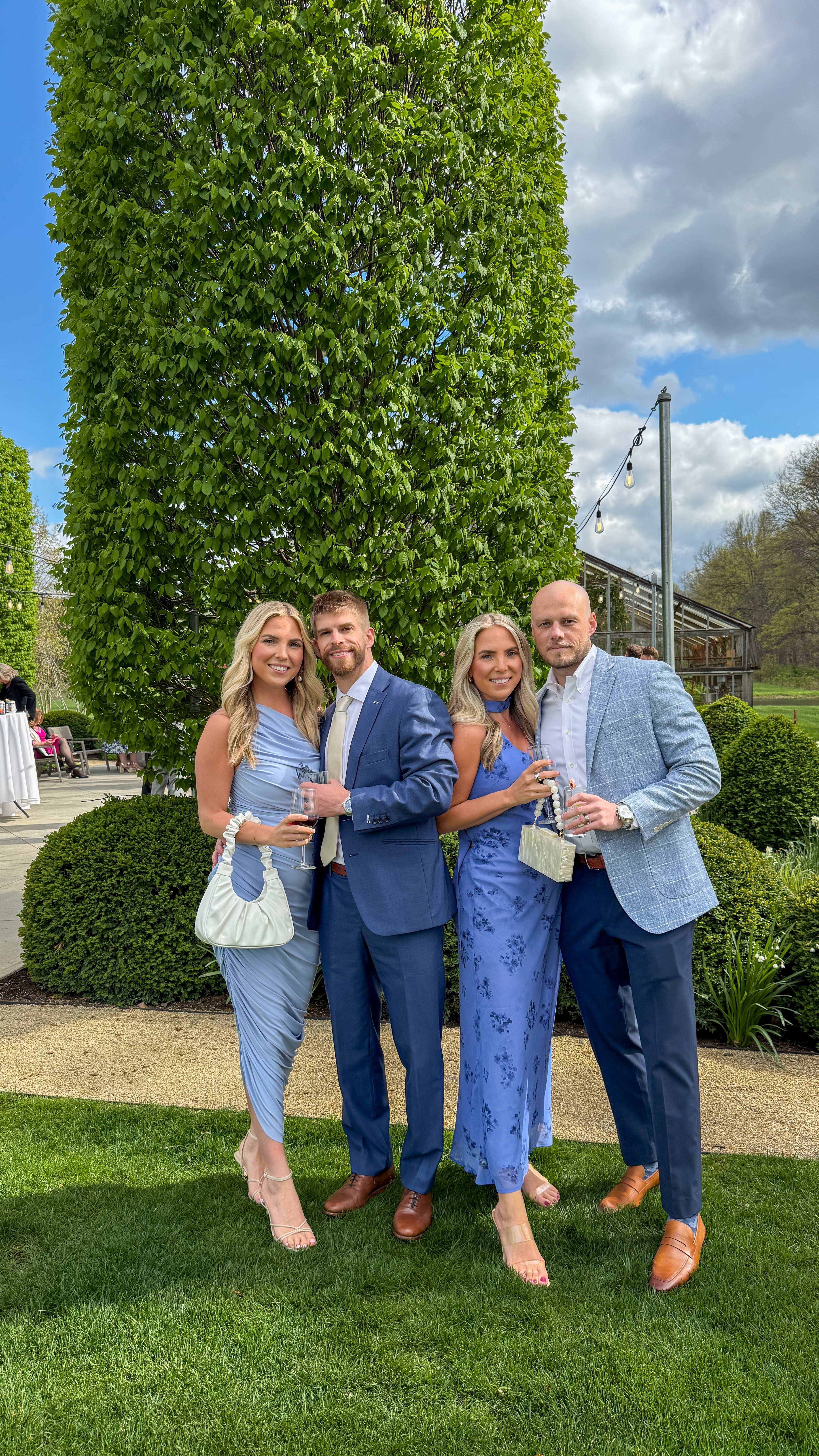 Which twin belongs to which husband? 💍👯‍♀️🤪🥂

#LTKParties #LTKWedding #LTKSeasonal