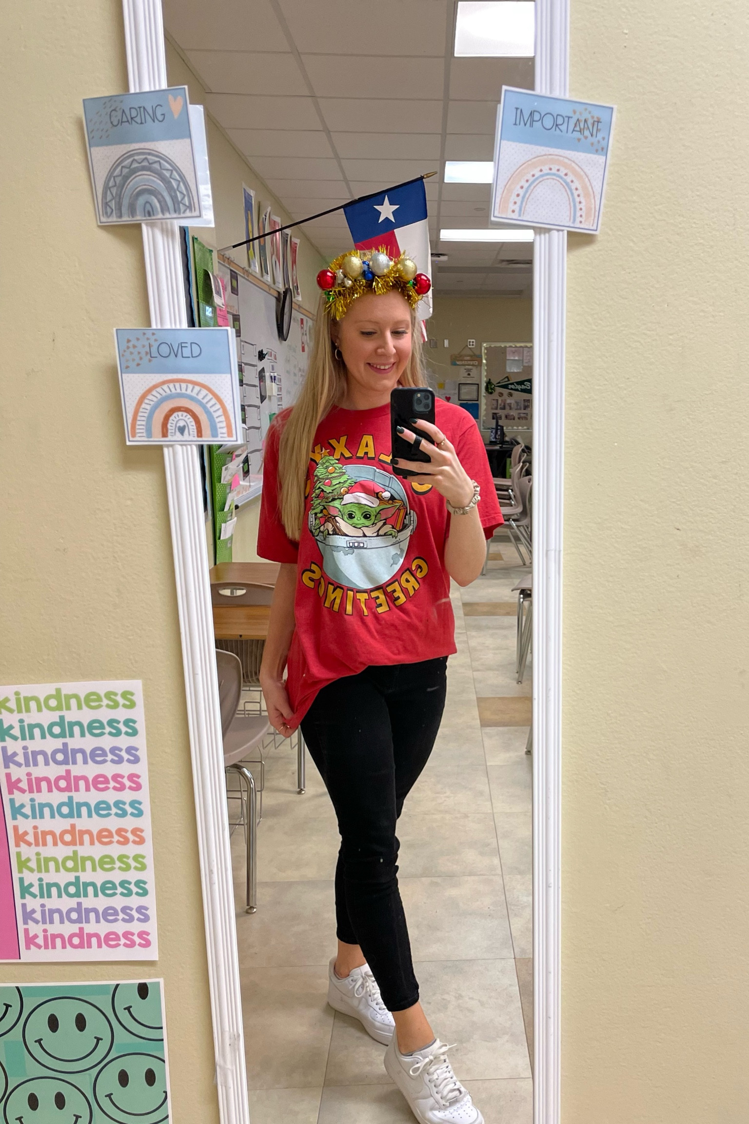 Holiday topper day🎄❤️ #teacheroutfits #holiday #holidayheadband #ornamnets #babyyoda 

#LTKSeasonal #LTKunder50 #LTKHoliday