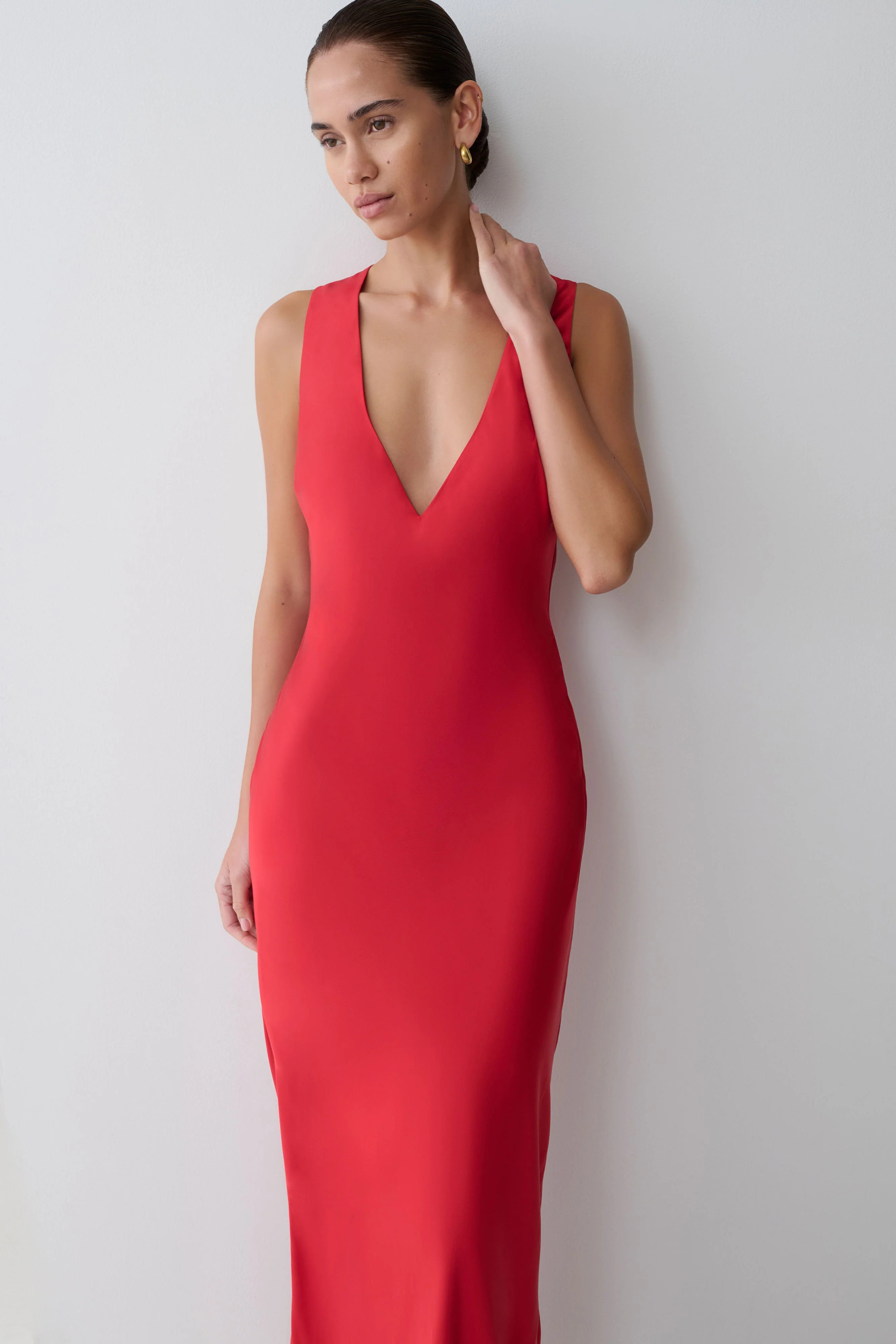 Esme Plunge Satin Maxi Dress - Red | MESHKI US