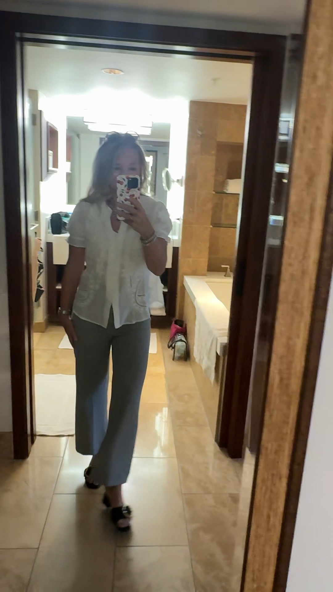 Loving this sweet Pilcro top and these Colette pants are seriously the most comfortable pant I’ve ever owned! 

#LTKvlog #LTKdayinmylife #LTKootd