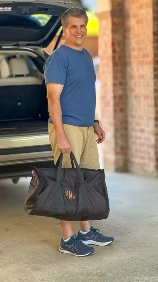 This convertible weekender bag is a great gift for your man! It’s 25% off, plus you can get free shipping either the code SUZYFREESHIP at checkout! 

It comes in a sweet girly print too! 

Check out my Marleylilly favorites below!



#LTKVideo #LTKTravel #LTKGiftGuide