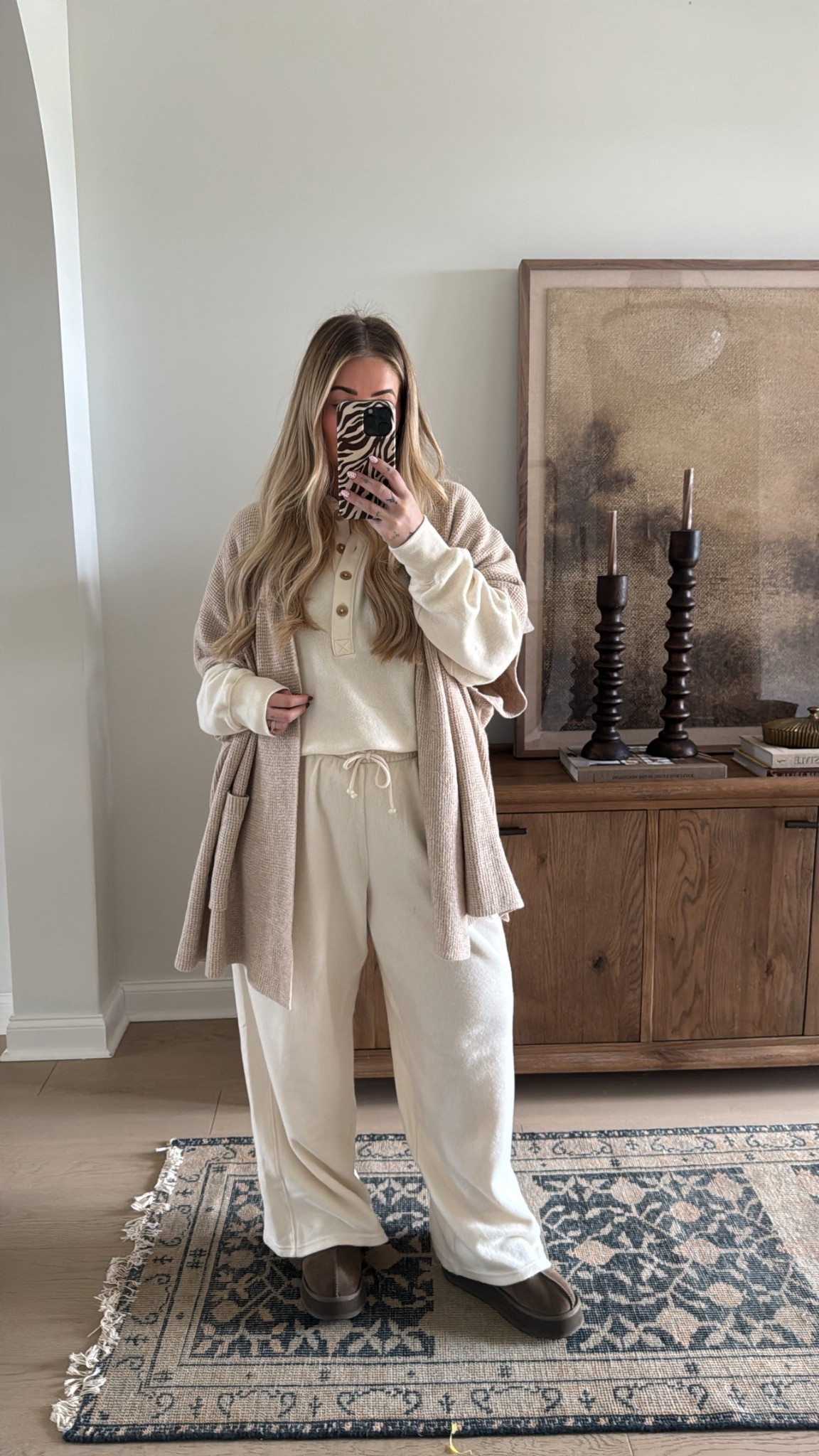 Today’s fit!! Wearing size large in each🤍