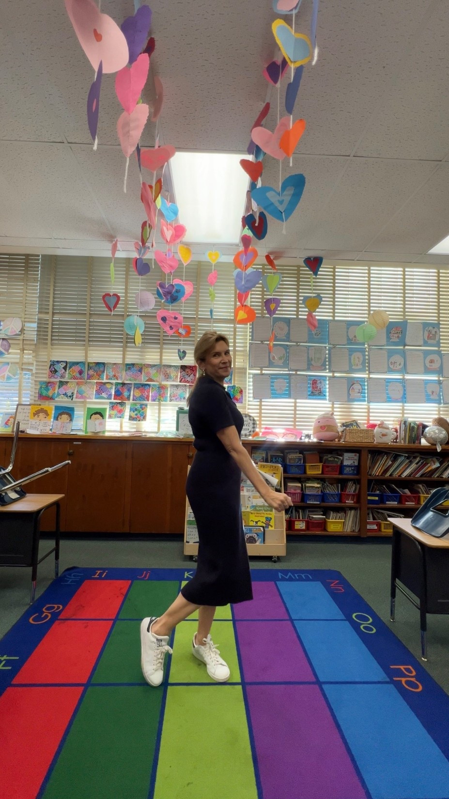 Midi dress is on sale 

#LTKWorkwear #LTKOver40 #LTKootd